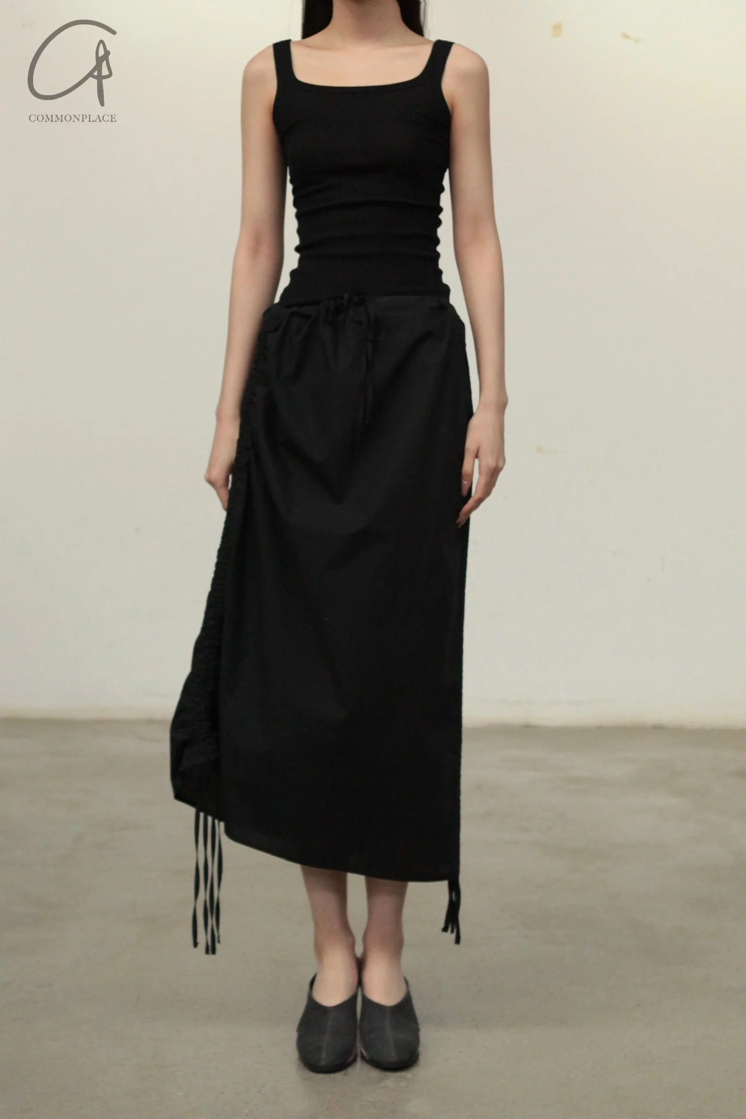 BASERANGE pattern suspender skirt SKPS-CO-SP24 black - Image 2