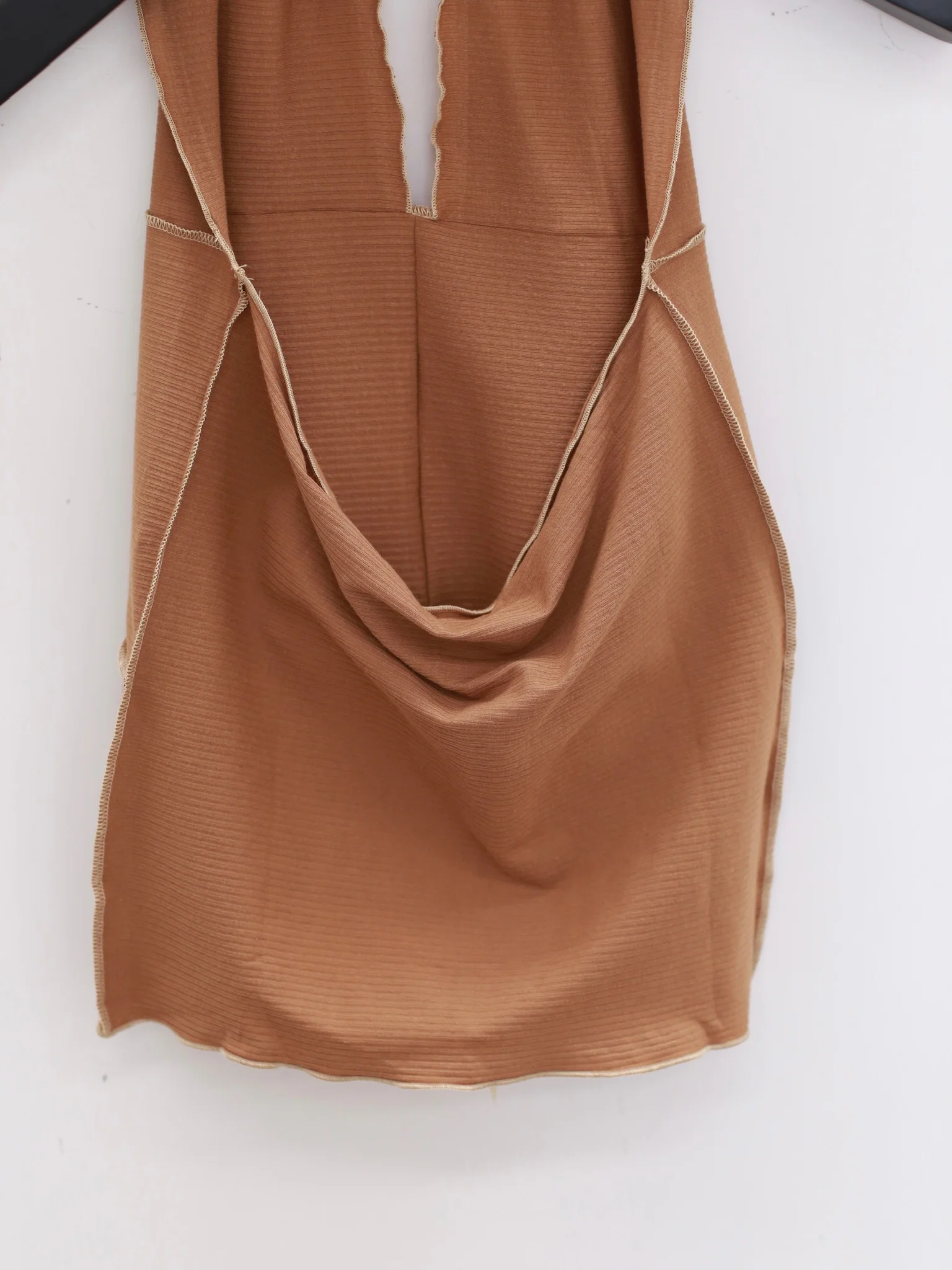 BASERANGE Portuguese organic cotton halter top BAS-TOCH-RB-SU25-ALAMILLO BROWN - Image 4