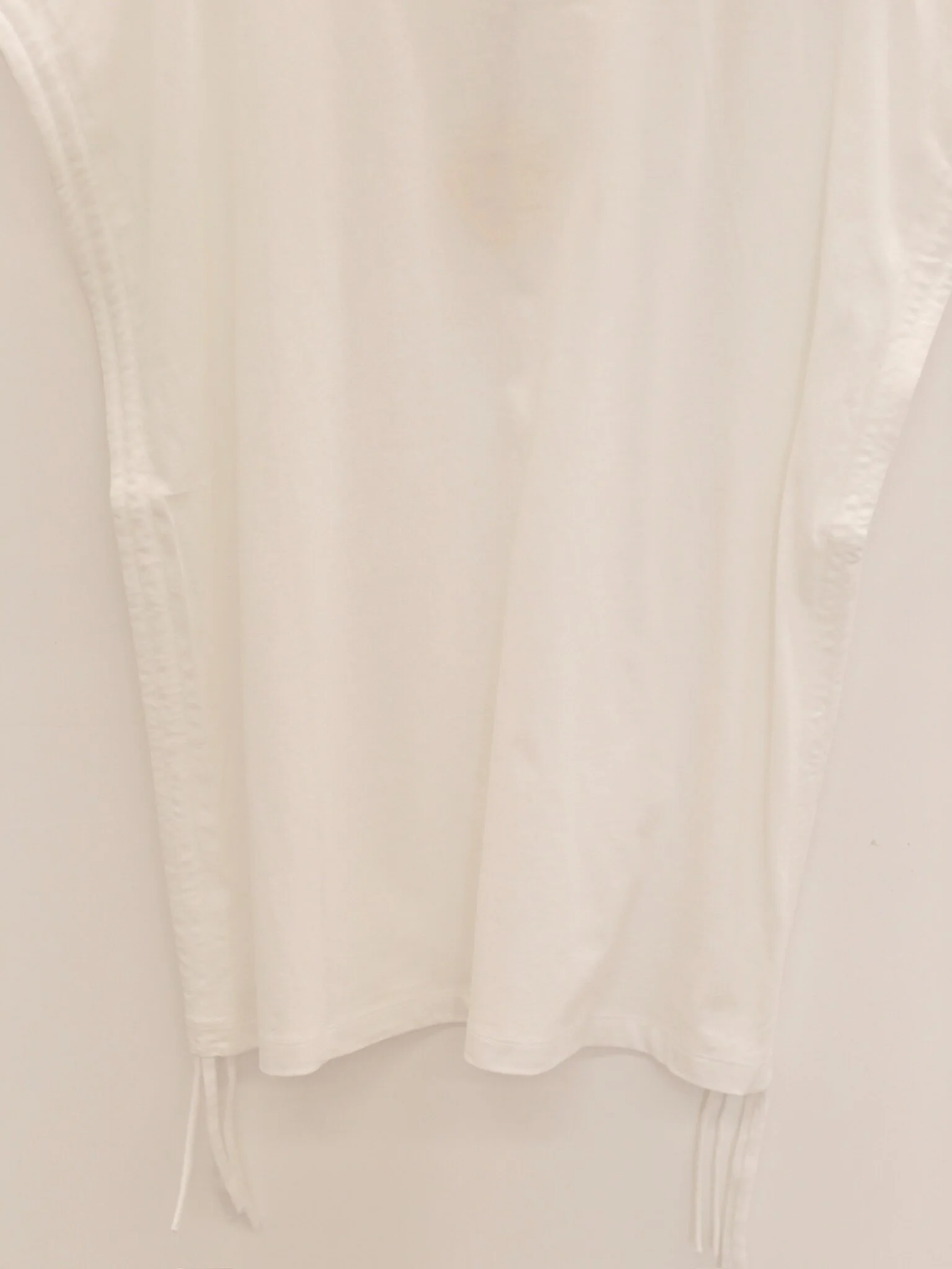 BASERANGE SU26 Sleeveless T-Shirt with Side Drawstrings BAS-TTST-RC-SU26-Off White - Image 3