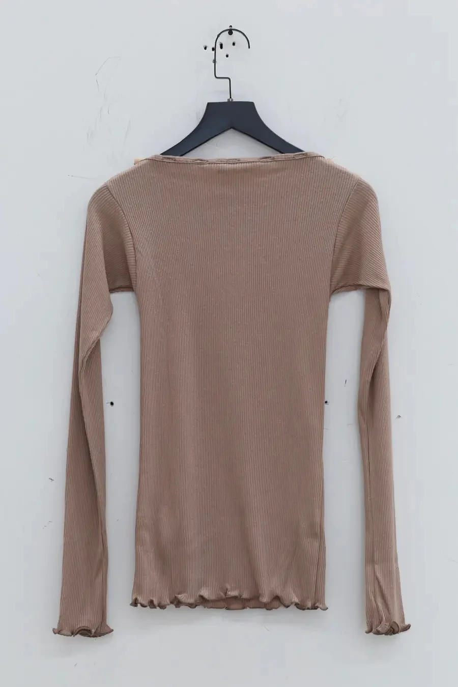 BASERANGE Taffeta Long Sleeve T-Shirt TOTVL-RC-AU23 Dehydrated Beige - Image 11