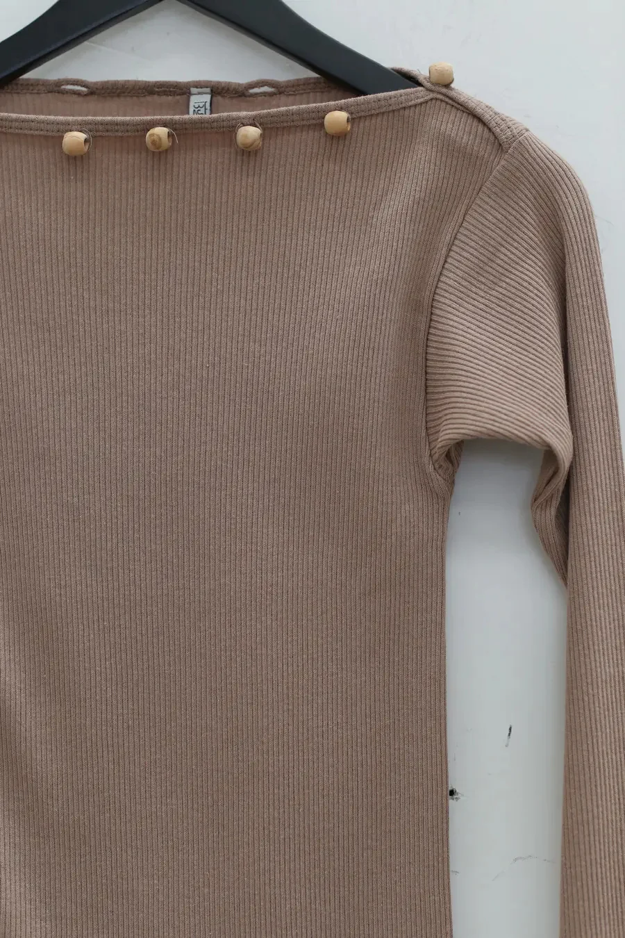BASERANGE Taffeta Long Sleeve T-Shirt TOTVL-RC-AU23 Dehydrated Beige - Image 7