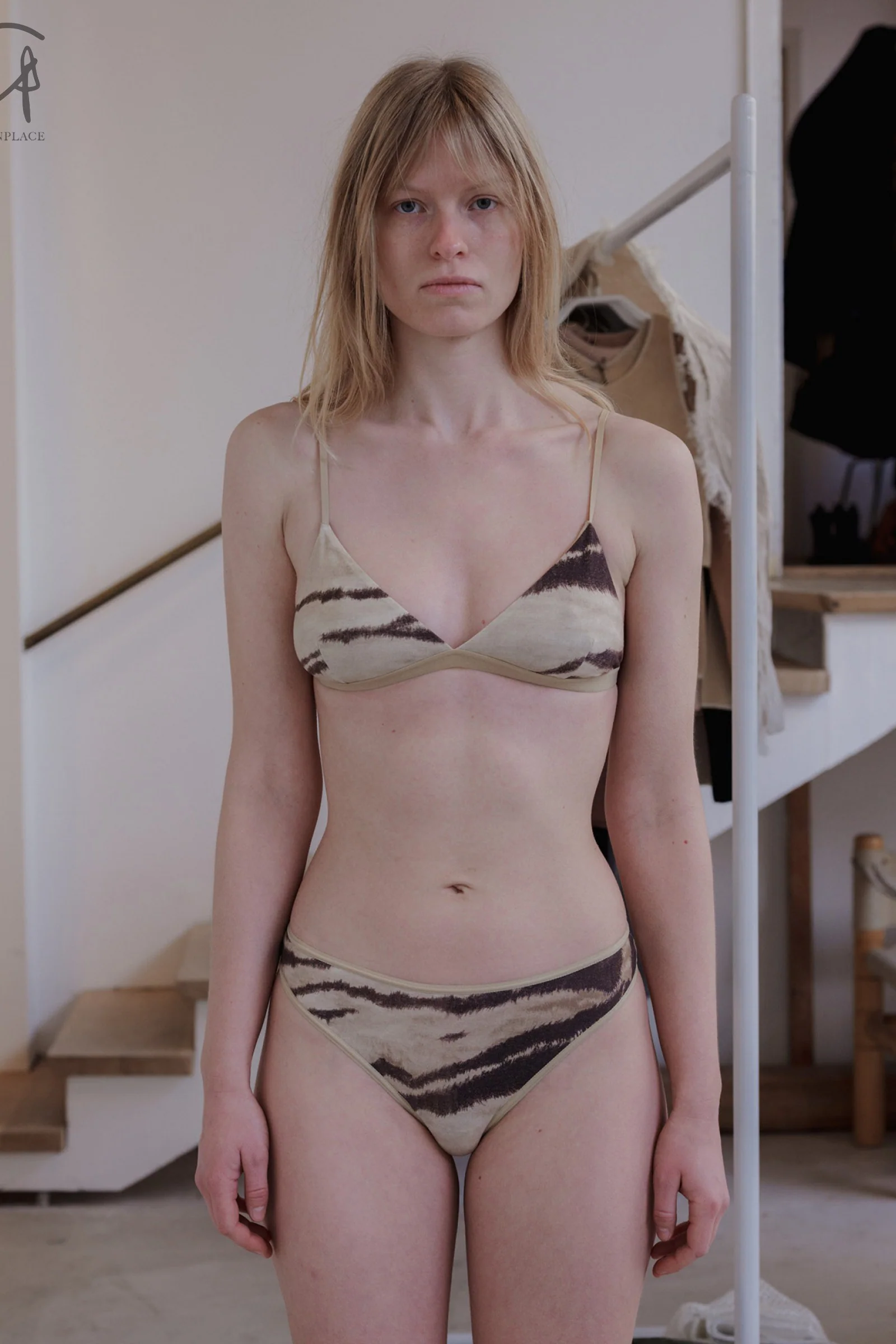 BASERANGE Thong BAS-UNET-BLP-AU23-HUWEN Tiger Print - Image 7