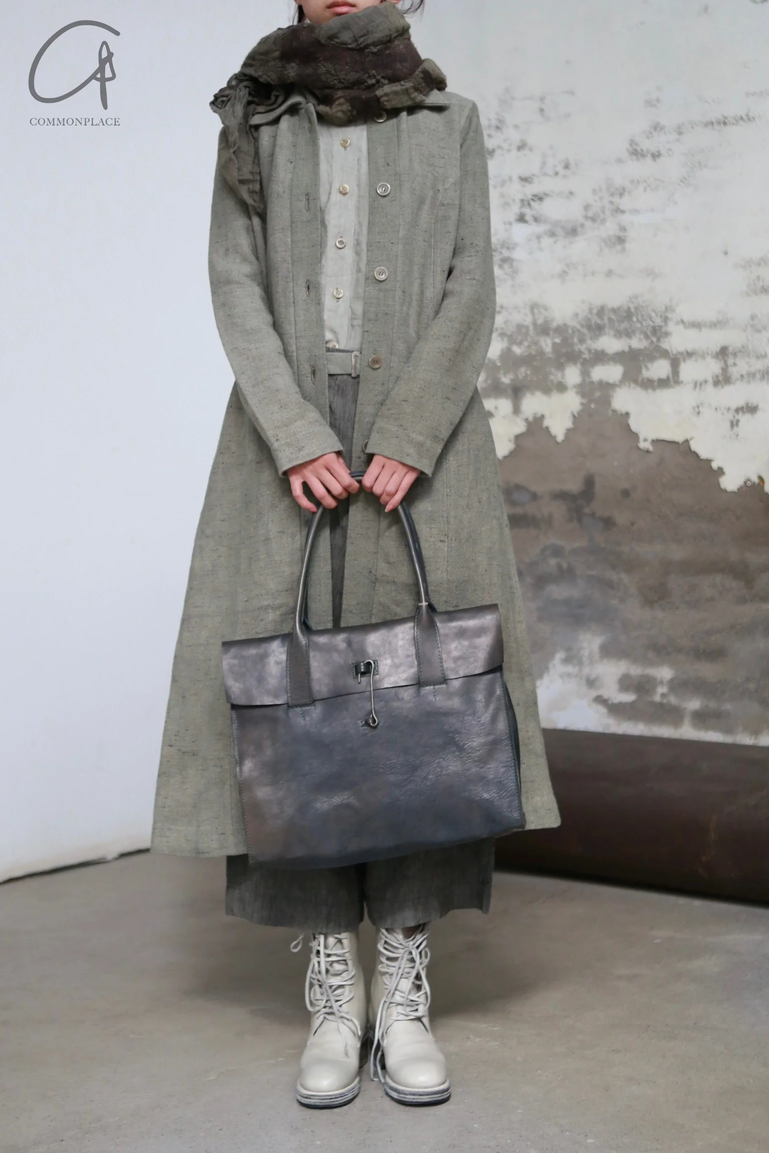 BIEK VERSTAPPEN Single-breasted long trench coat Netherlands BV-CO03-F-HUI Grey - Image 8