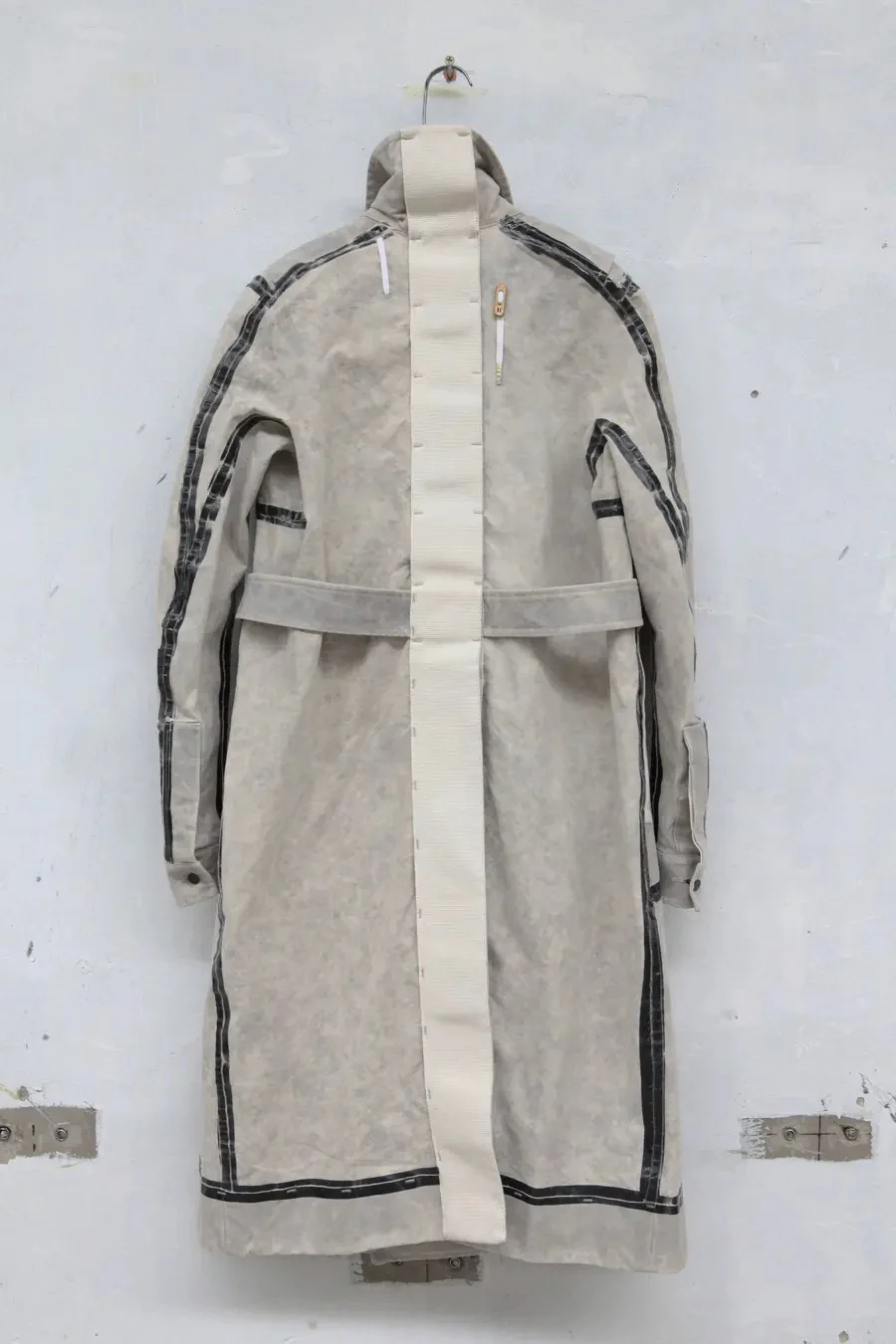 By BORIS BIDJAN SABERI Reversible Plant Dyeing Structure Patchwork Lapel Long Coat TRENCH1 F15302 PBBS2 - Image 11