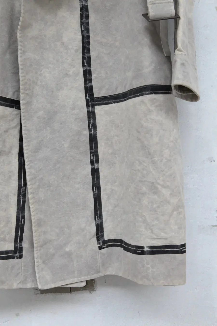 By BORIS BIDJAN SABERI Reversible Plant Dyeing Structure Patchwork Lapel Long Coat TRENCH1 F15302 PBBS2 - Image 14