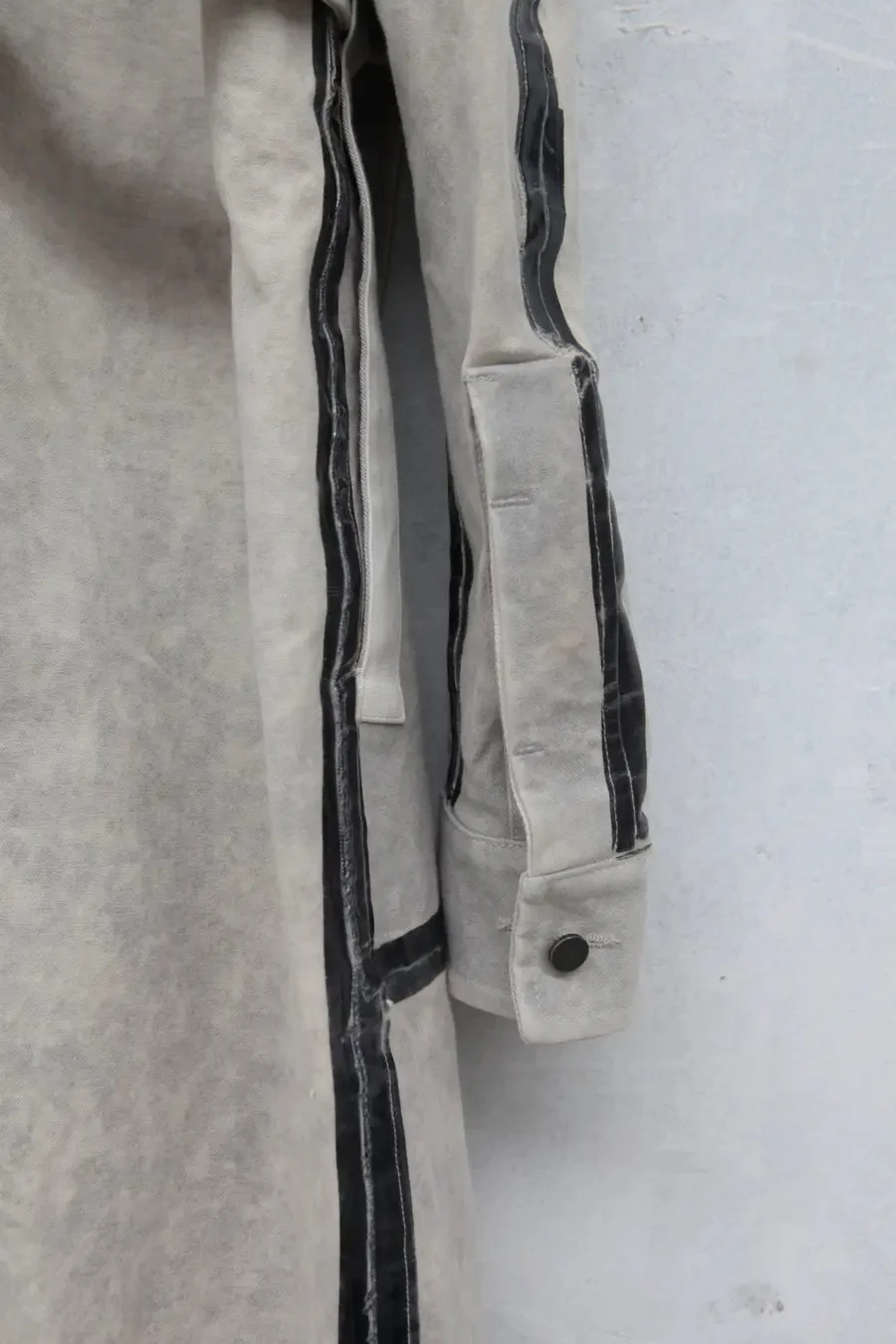 By BORIS BIDJAN SABERI Reversible Plant Dyeing Structure Patchwork Lapel Long Coat TRENCH1 F15302 PBBS2 - Image 15