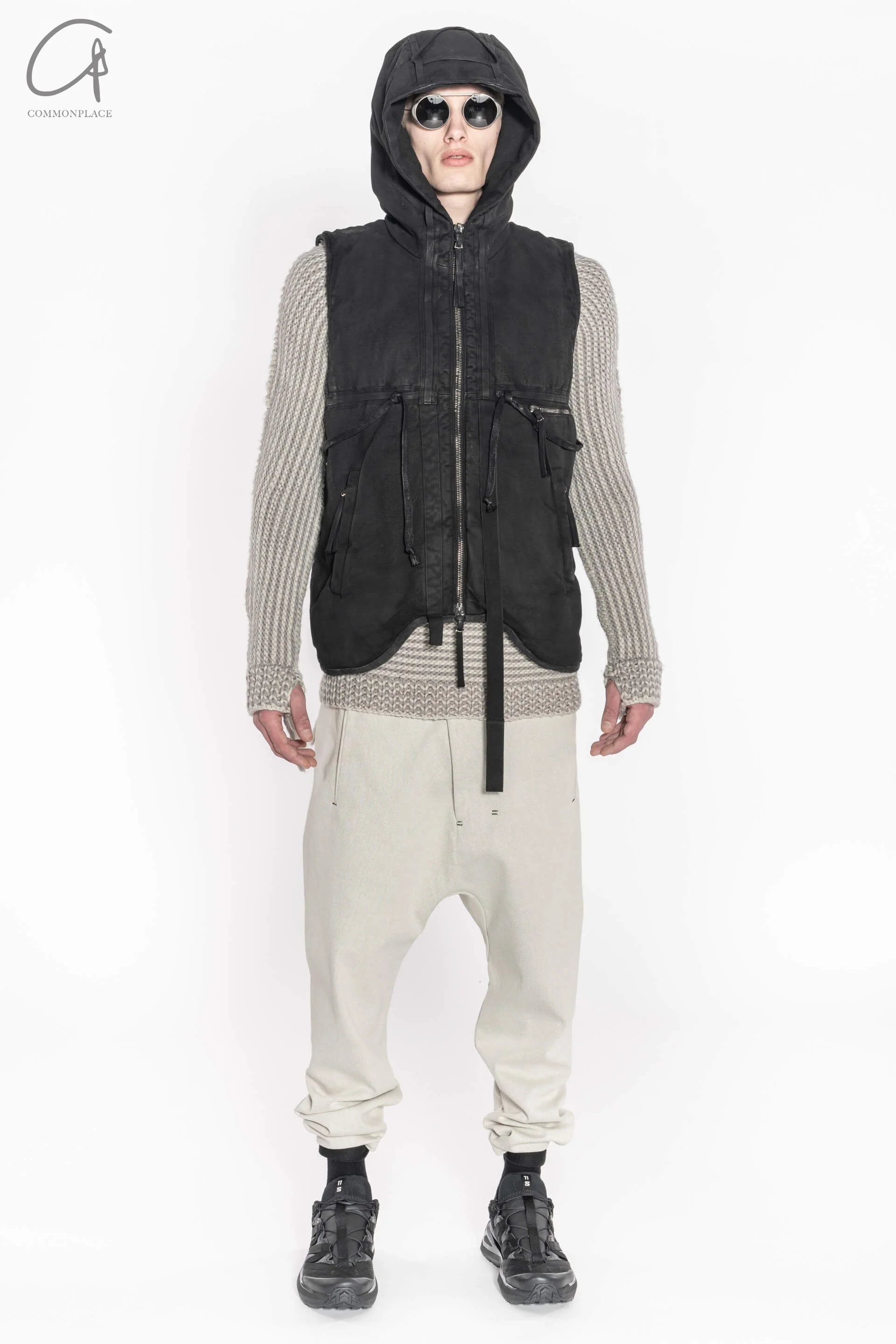 Boris Bidjan Saberi 24 Autumn/Winter Hooded Zipper Vest Collection Germany PADDED VEST1-F1944-BLACK - Image 9