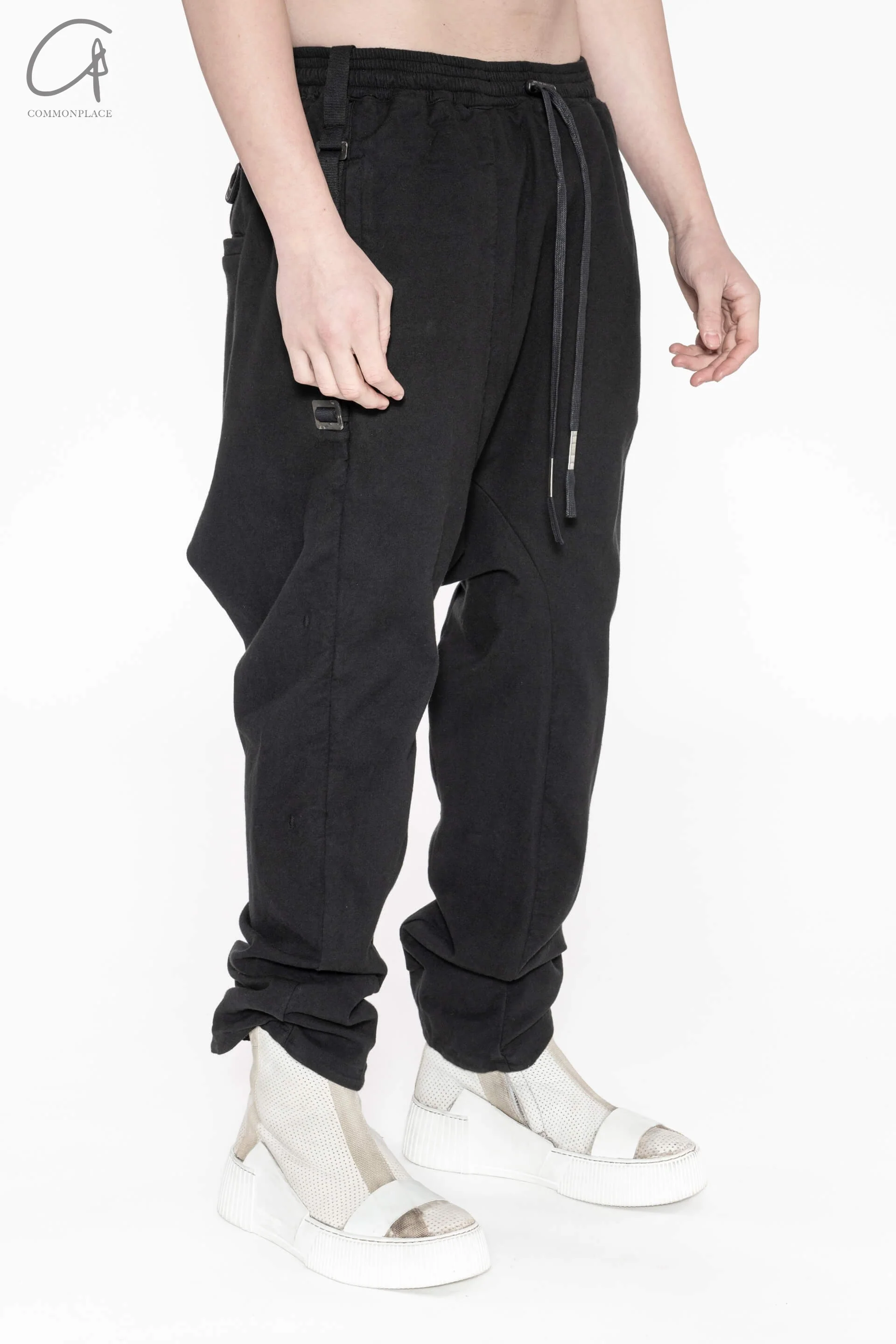 BORIS BIDJAN SABERI Hand Dye Tyan AW22 P28.4 FIF10011 Black - Image 2