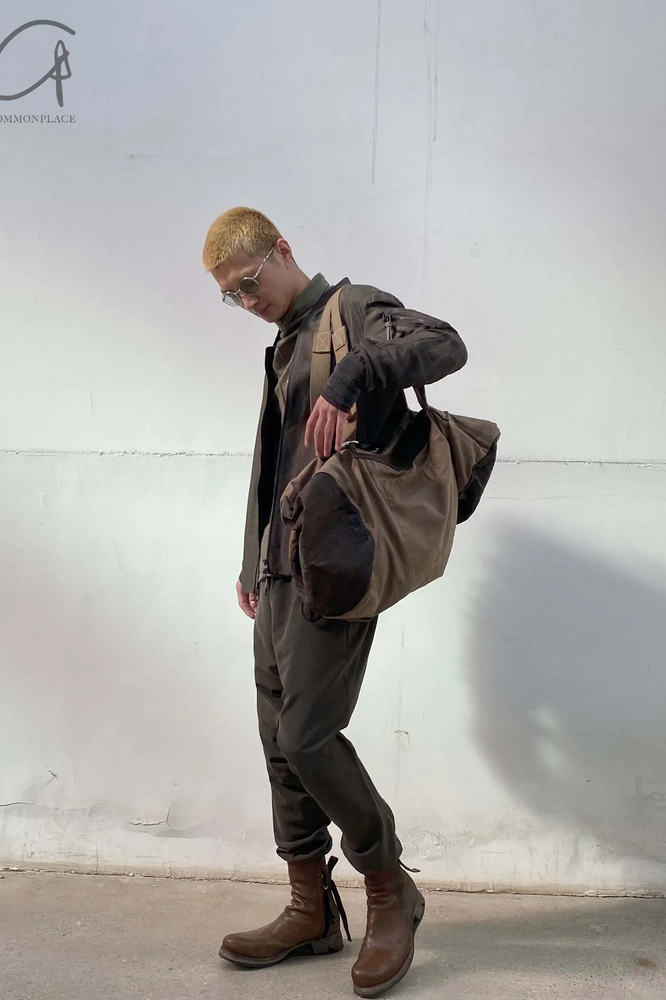 BORIS BIDJAN SABERI Leather and linen stitching travel bag INFANTERY BAG1 F1944+FMM20036 - Image 12