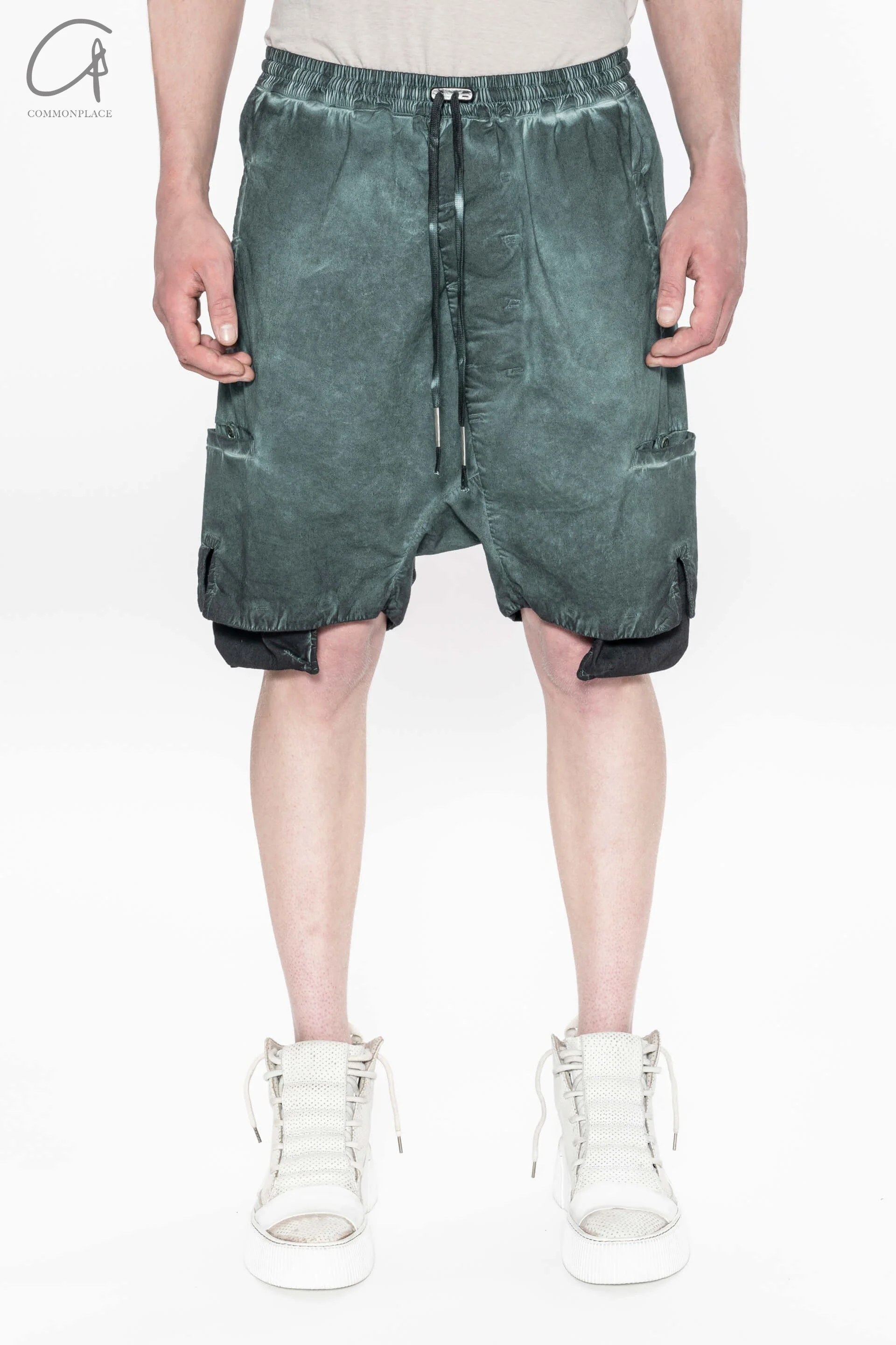 Boris Bidjan Saberi Loose Shorts P7.2 FIF10009-TSZ Fading Algae