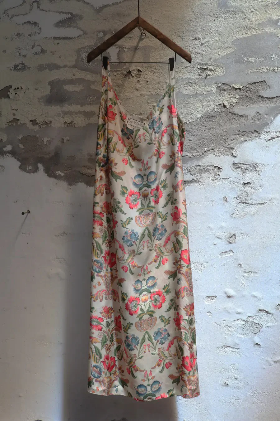 By Walid 140954W SS19 Half Sleeve Dress Lotus&1407615W SS19 Sling Dress WO - Image 3