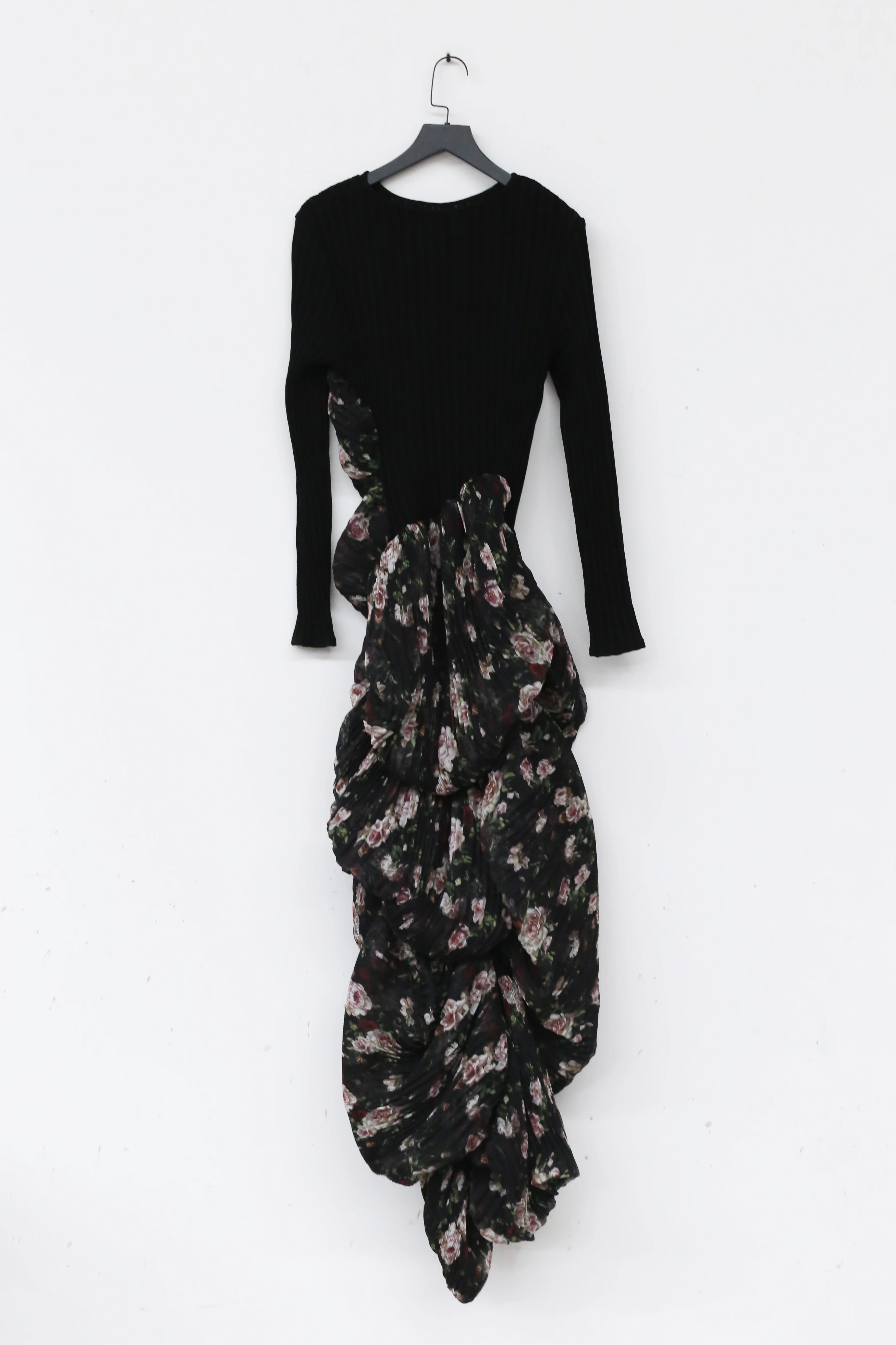 CAROLINE HU pleated asymmetric flower dress AW21BKPRTD02S - Image 12