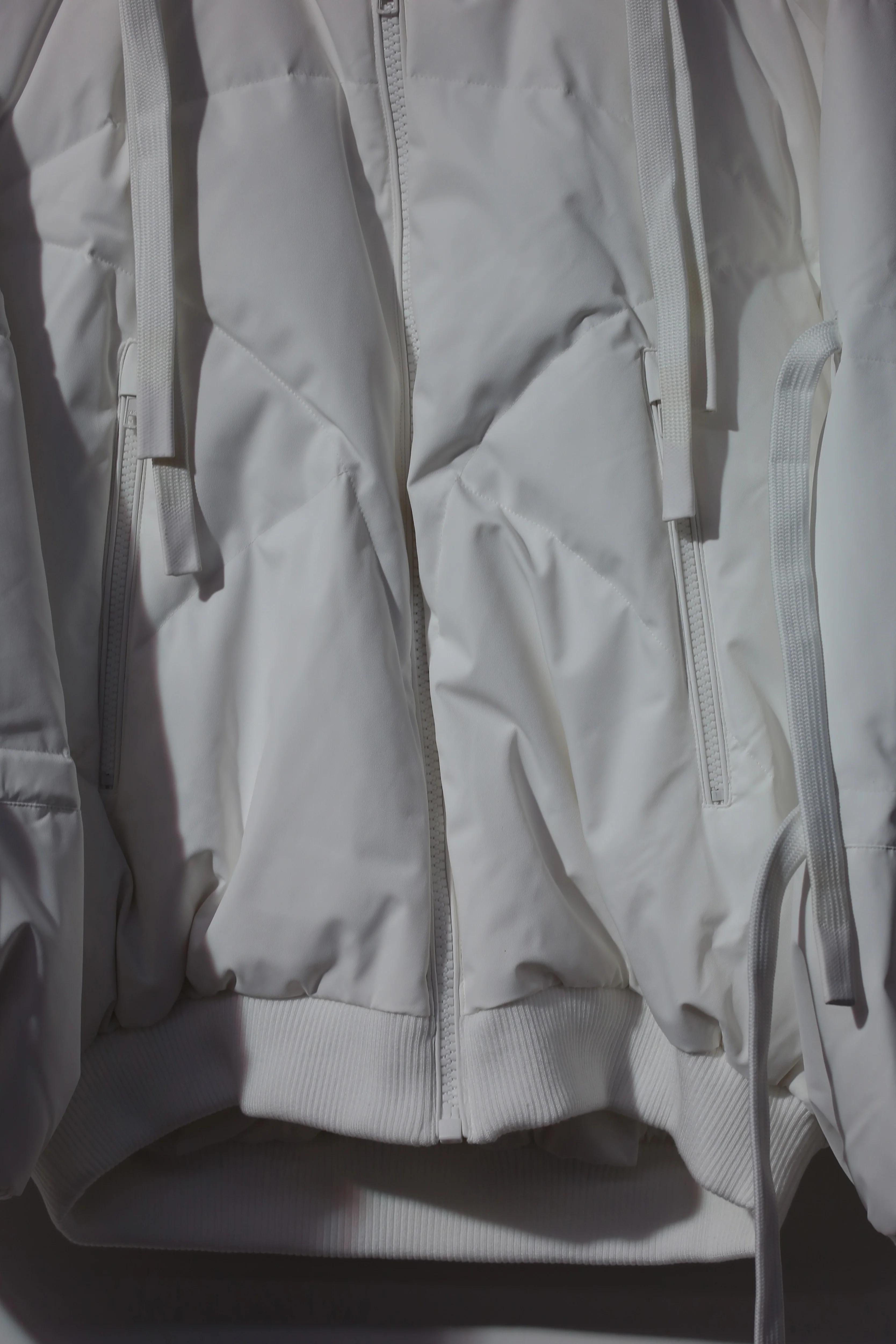 CHENPENG Seaweed Down Jacket CP21AWJ047ACPC115 White - Image 4