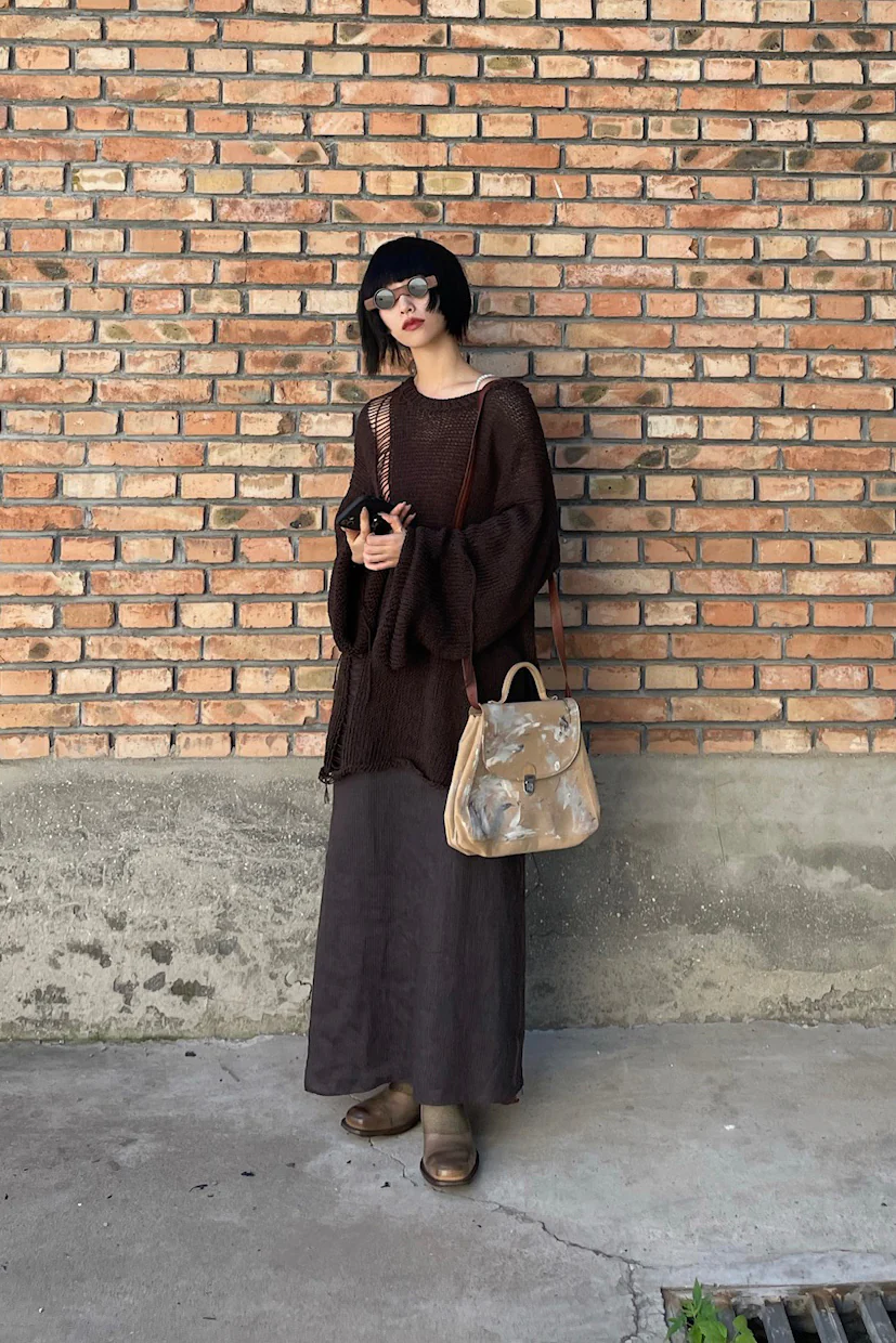 Cherevichkiotvichki 109 Collection British Handmade Calfskin Double Lock Bag PC2 Nude Hand Painted - Image 7