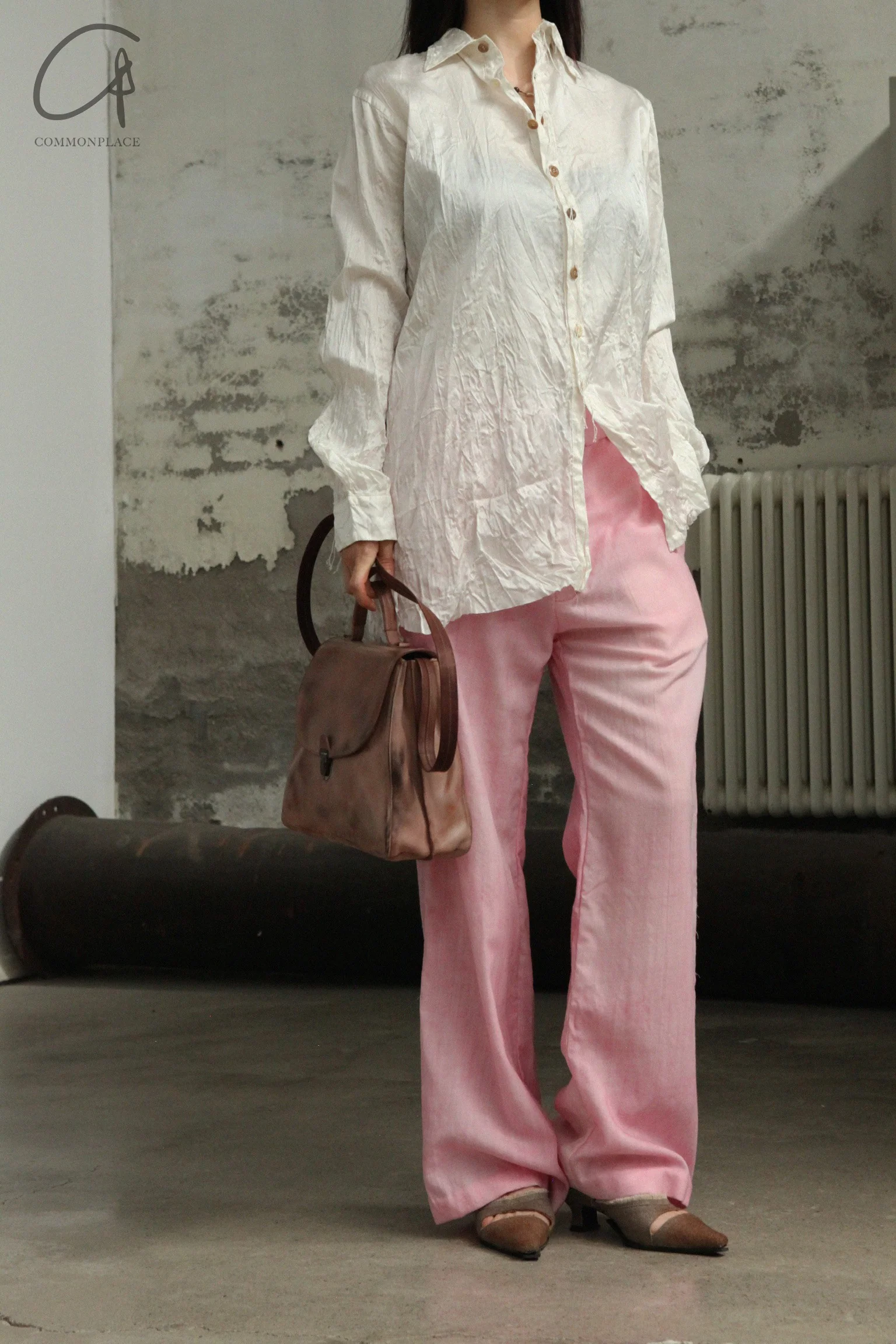 Cherevichkiotvichki 109 Collection British Handmade Calfskin Double Lock Bag CHA-103-TSMG PC2 Faded Rose - Image 6