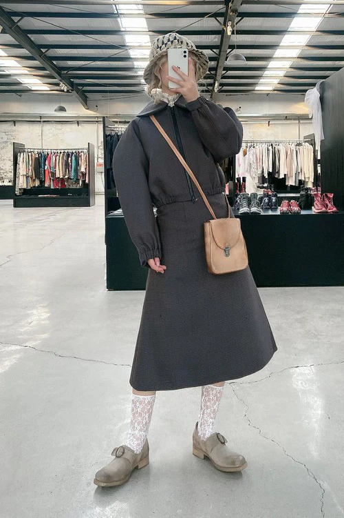 Cherevichkiotvichki 46AW19 small lock bag brown - Image 10