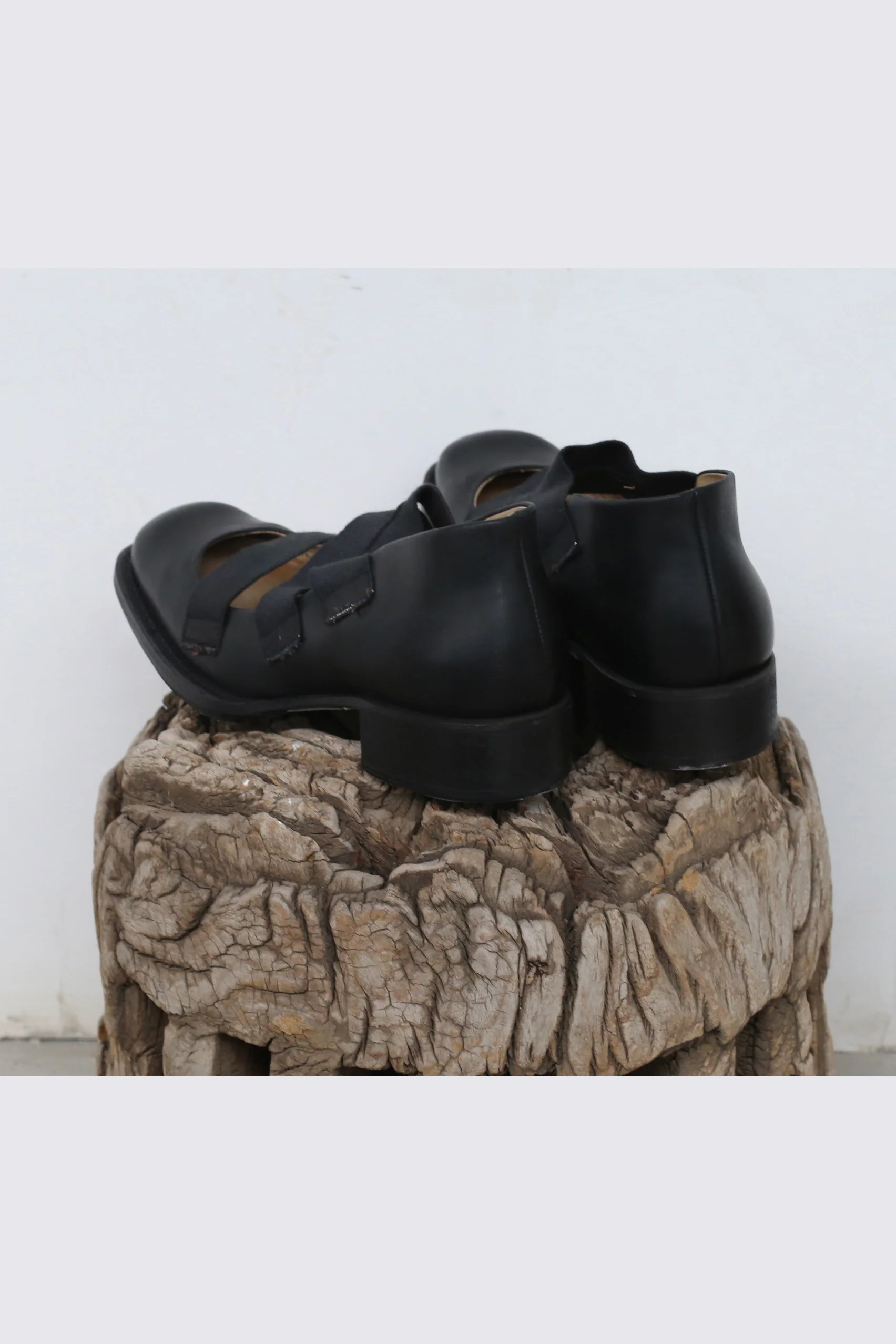 Cherevichkiotvichki 04 series leather elastic square sandals handmade in England CHE-04SS18-HEI black 04SS18 - Image 9