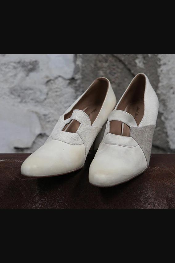 Cherevichkiotvichki MMA04 pointed toe shoes with holes - Image 8