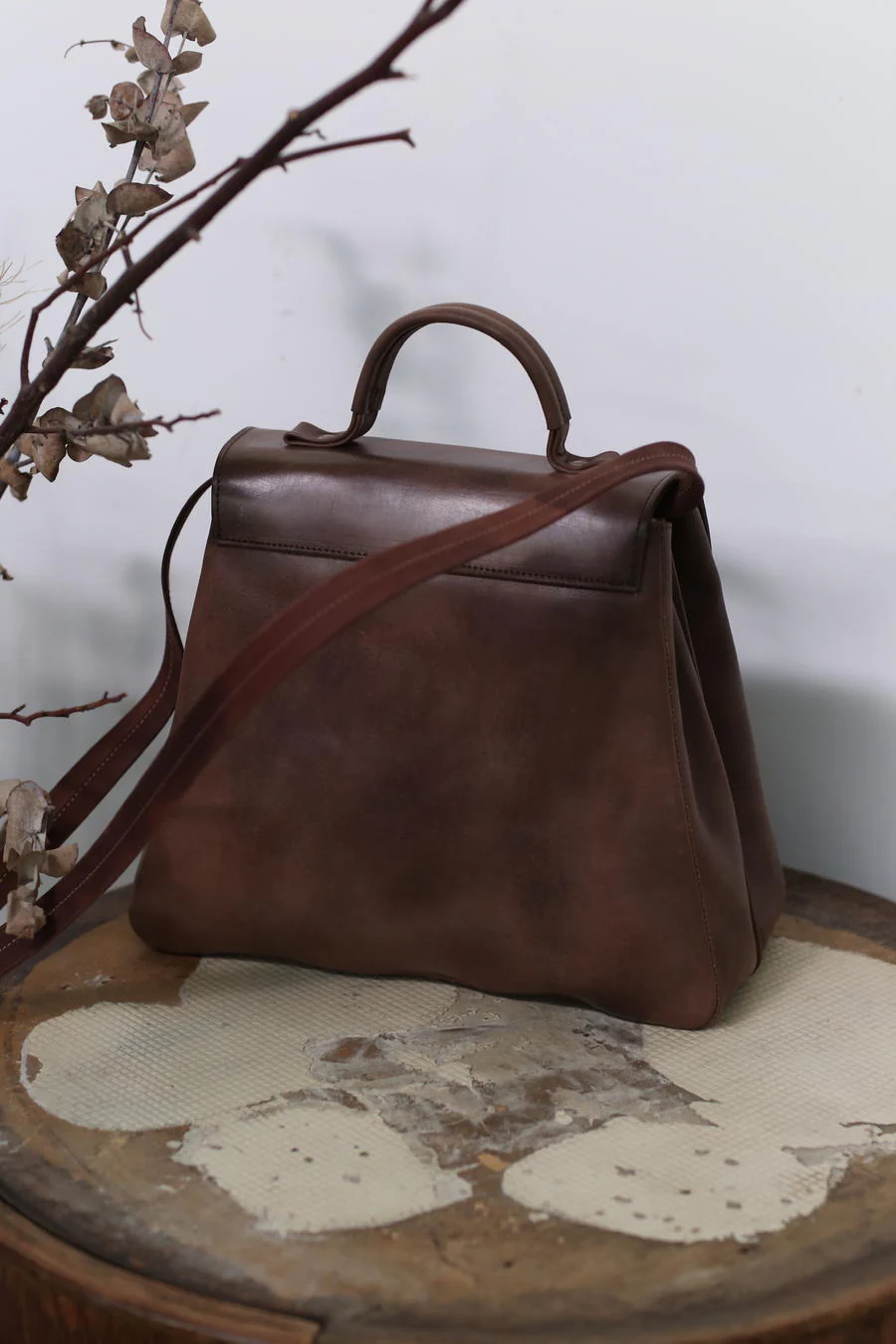 Cherevichkiotvichki 109 Collection British Handmade Calfskin Double Lock Bag PC2 Brown Hand Dyed - Image 3