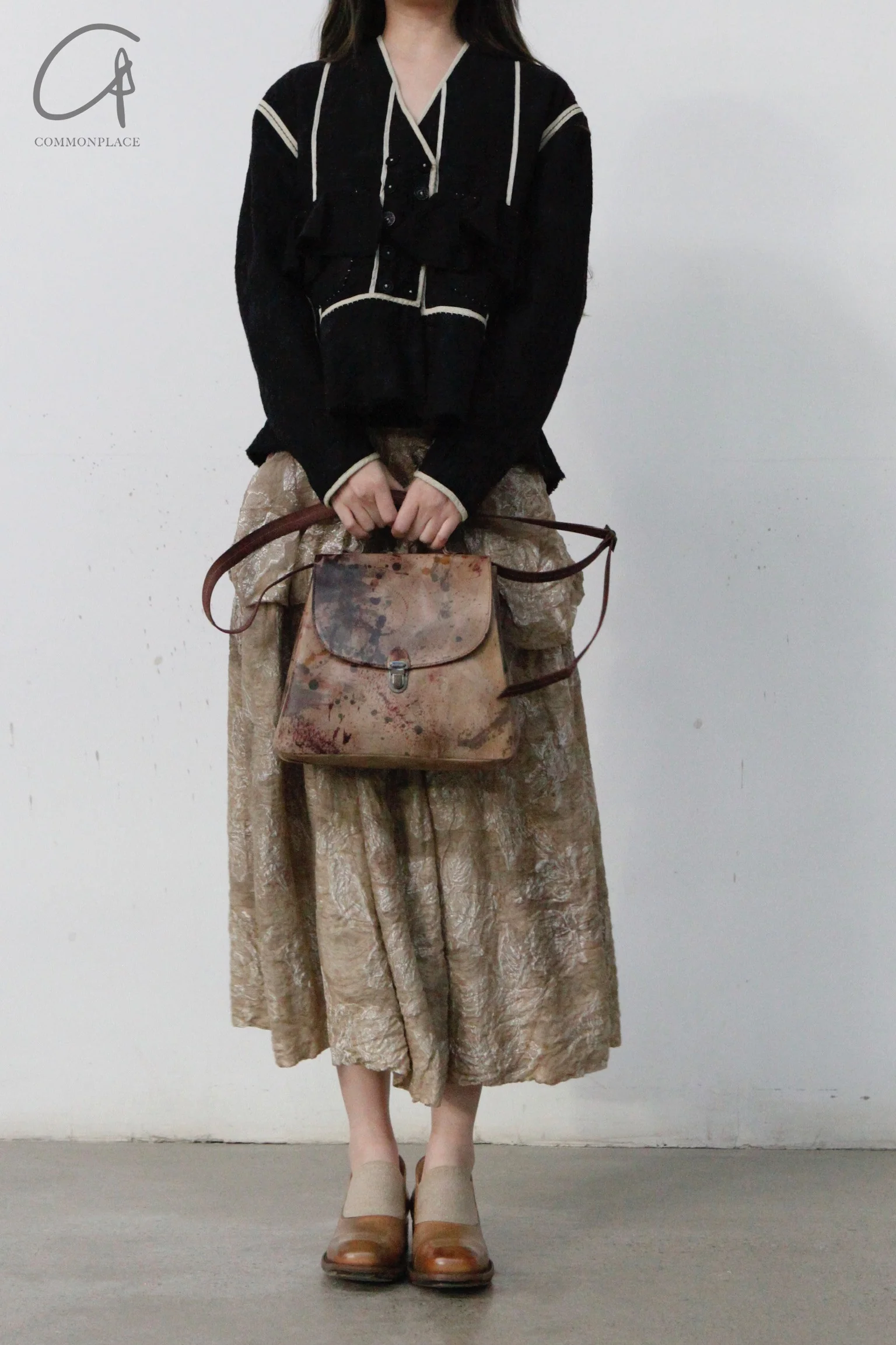 Cherevichkiotvichki small lock bag 76-2021 light brown hand-painted PC2 - Image 9