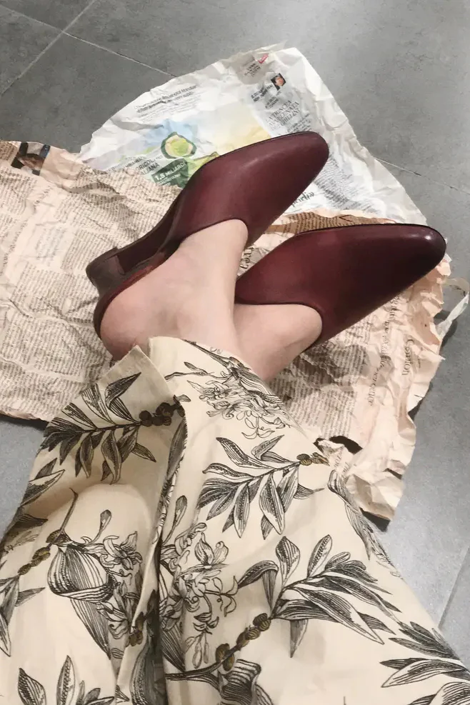 Cherevichkiotvichki waxed calfskin flat high heel pointed low-top single shoes handmade CHE-MMA03-B-JIUHONG - Image 4