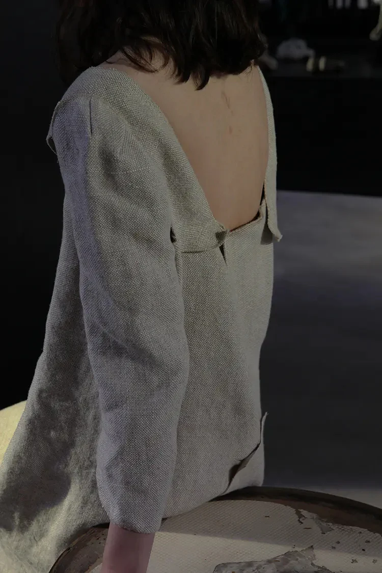 Cherevichkiotvichkl sleeveless skirt with detachable sleeves 53AW17(107SS19) - Image 3