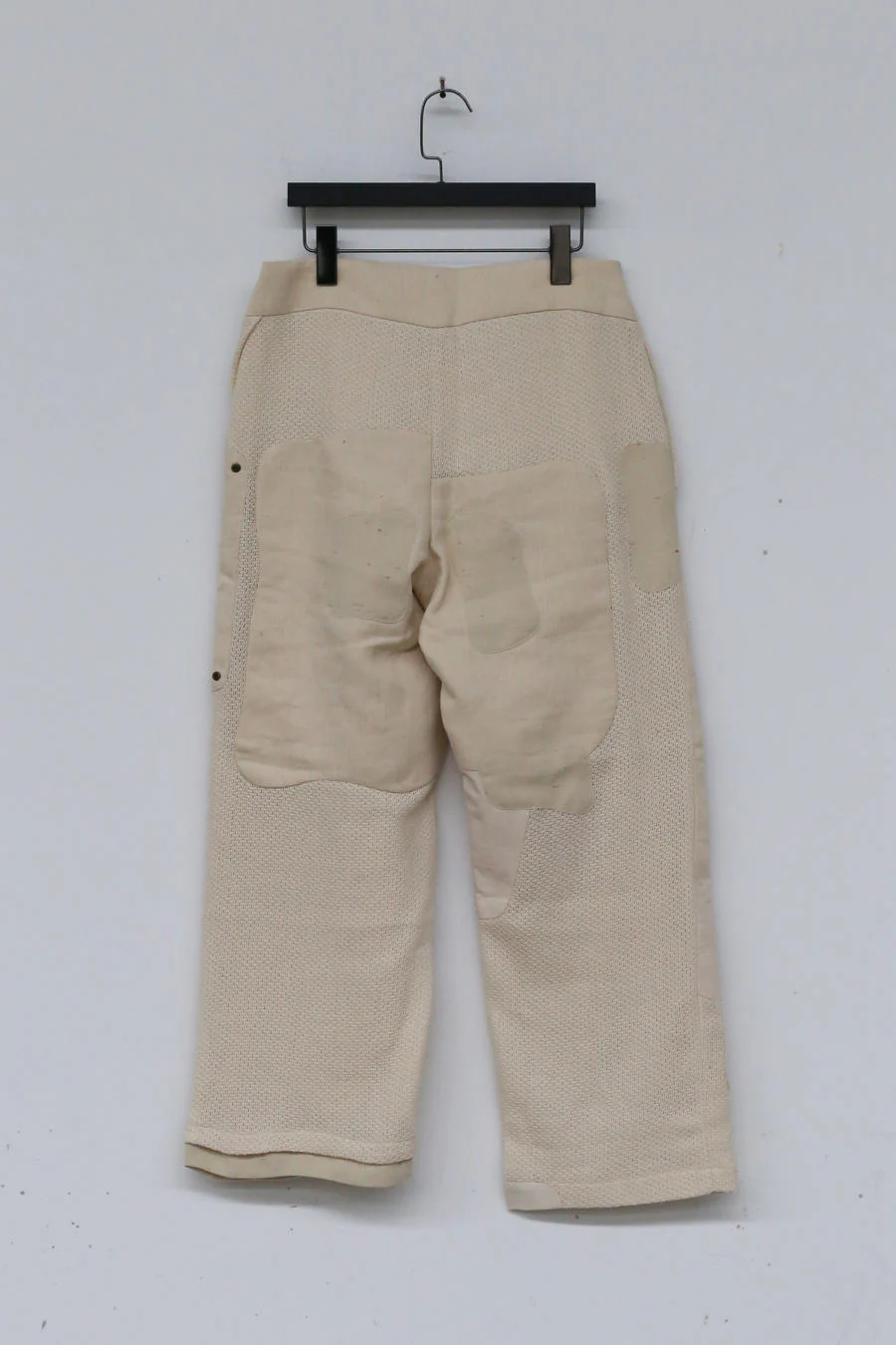 communs off-white disc-shaped pants with patch SS21-P130A - Image 9