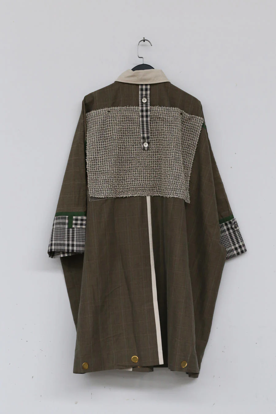 COMMUNS rear pocket coachman raincoat SS21-M108A - Image 12