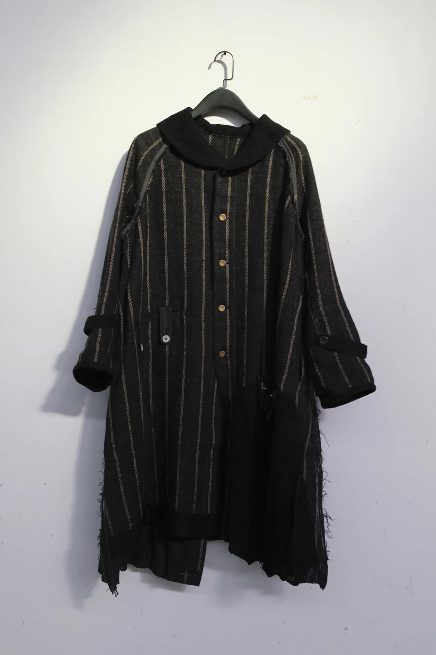 COMMUNS vertical stripes long woolen coat SS21-M101B