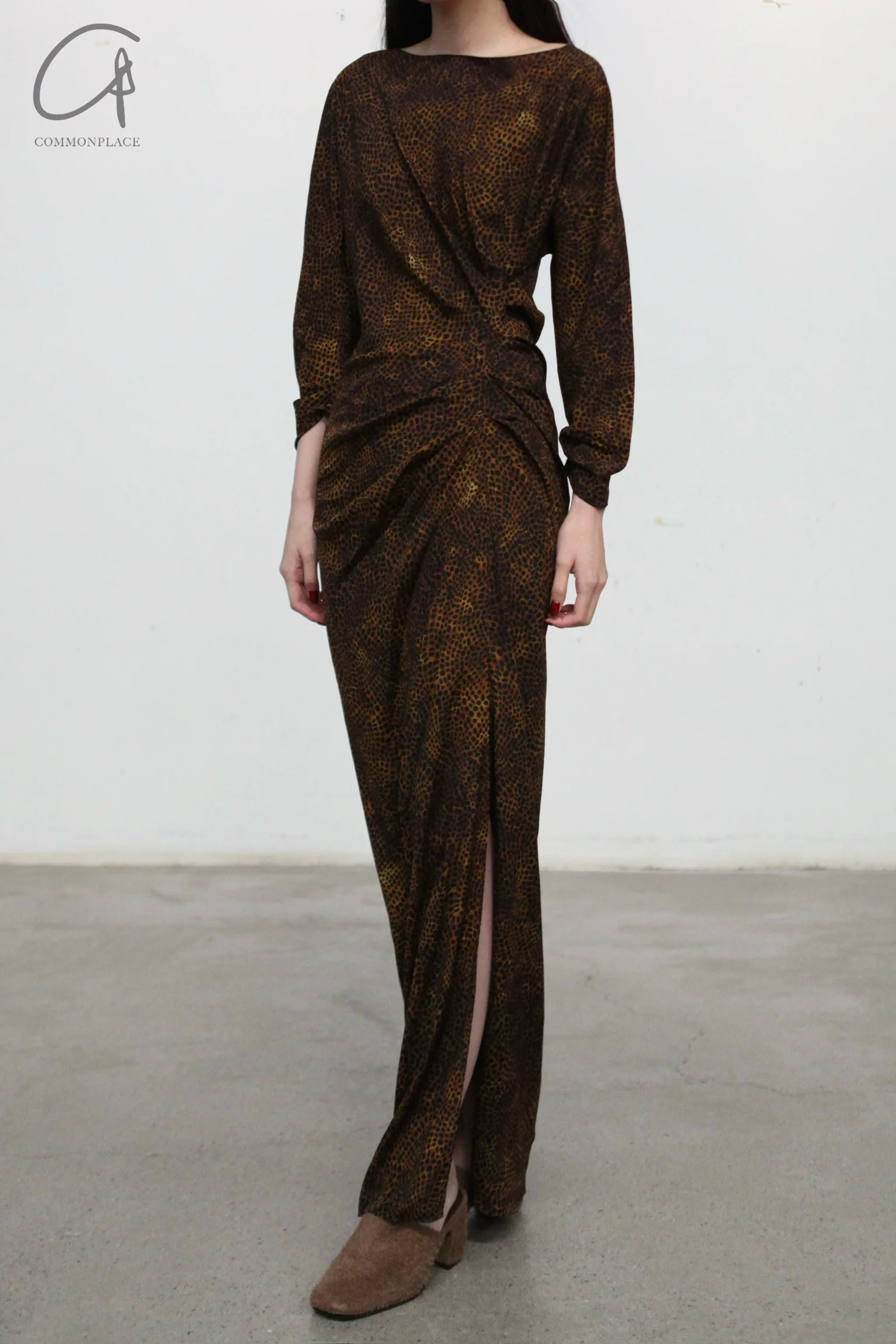 Cortana 24 Autumn and Winter CAREY Dress/Gloves Spain CTN-A-3781-DWYH Cortana 24 Autumn and Winter CAREY Dress/Gloves Spain CTN-A-3781-DWYH Animal Print Dress - Image 3