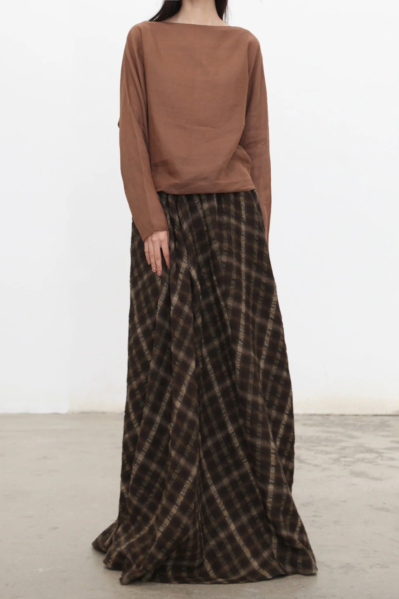 Cortana 25 Early Autumn Collection, Puna Tops, Spain, CTN-PF25-A0557-HENNA - Image 2