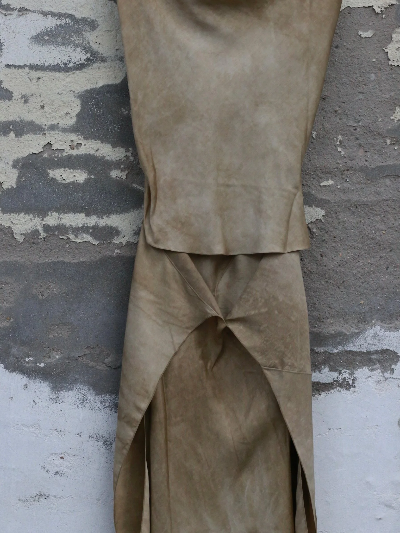 Cortana 25 Early Autumn Opal Dress, Spain, CTN-PS26-A3857-FADE BRONCE - Image 9