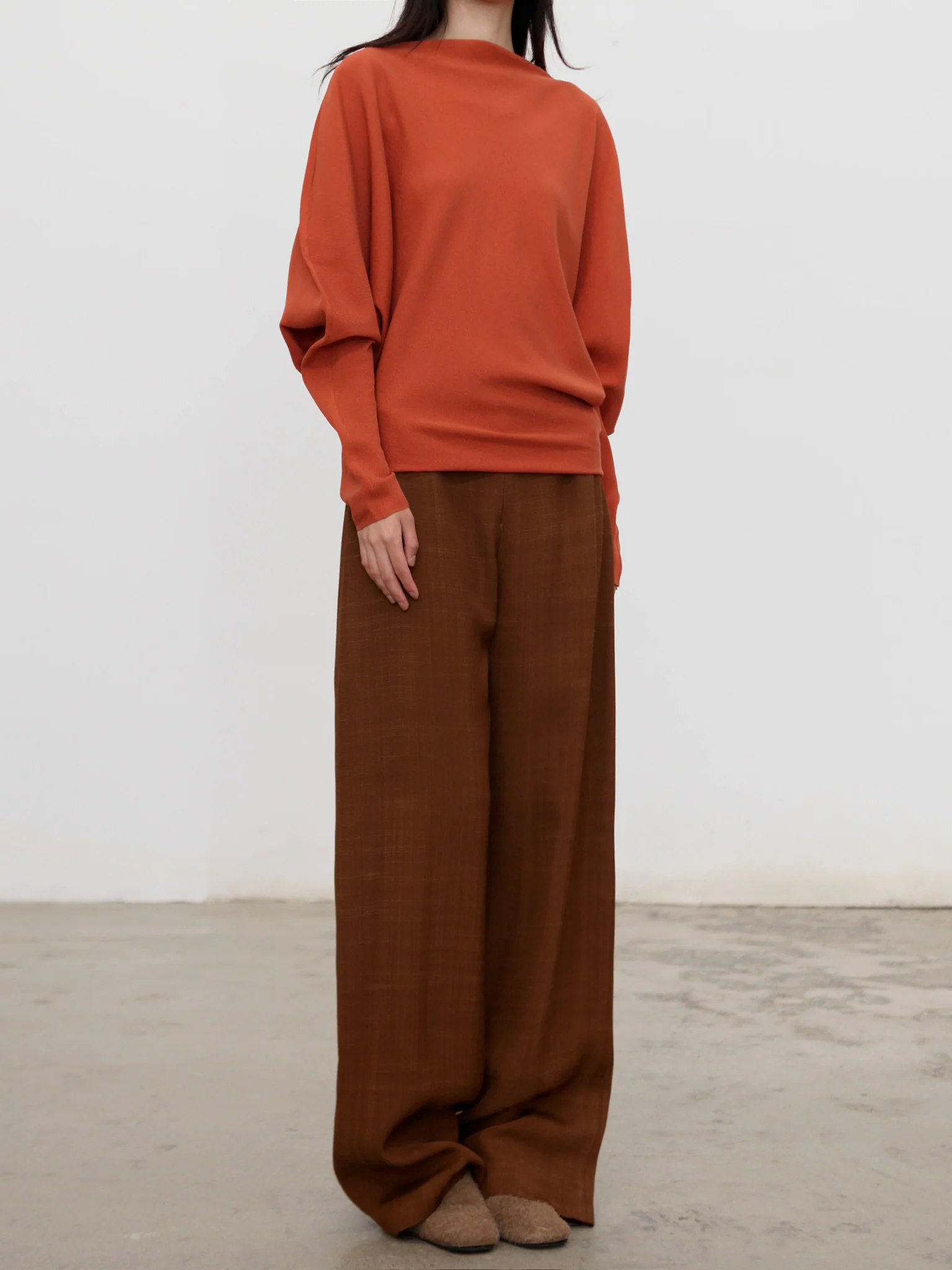 Cortana 25 Early Autumn Top, Spain, CTN-PF25-A0561-LAVA RED - Image 3
