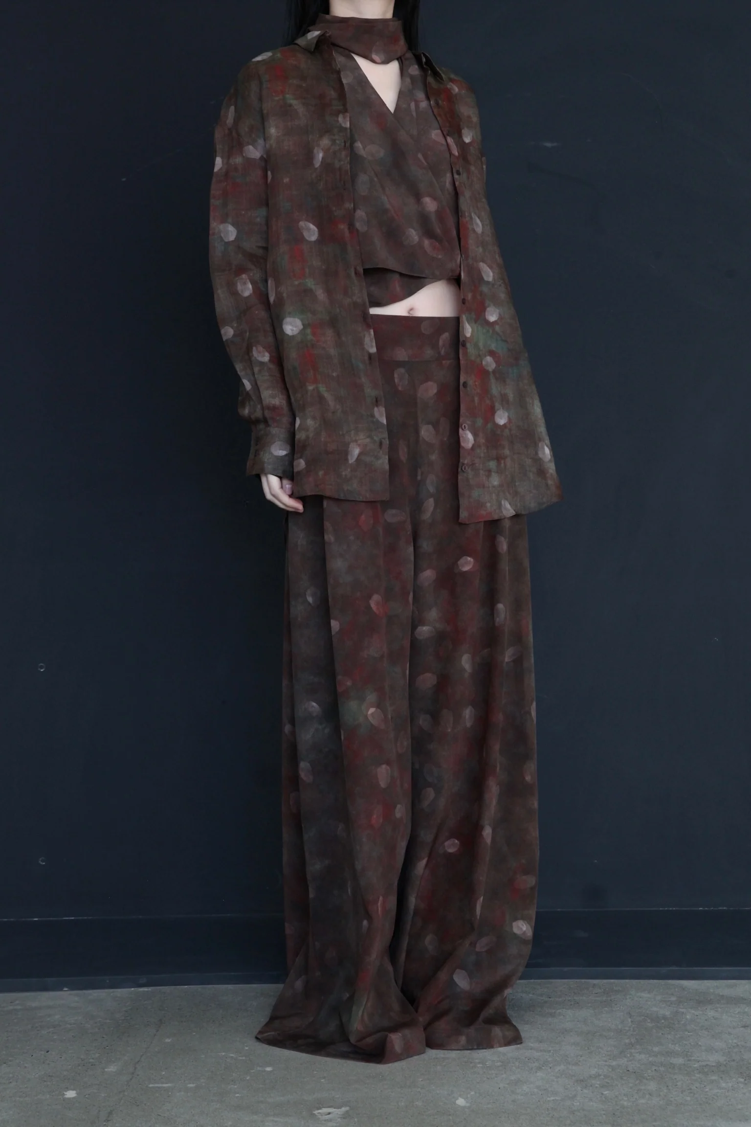 Cortana Nolita Suit CTN-A-0367-YINHUA Top PC001 - Image 4