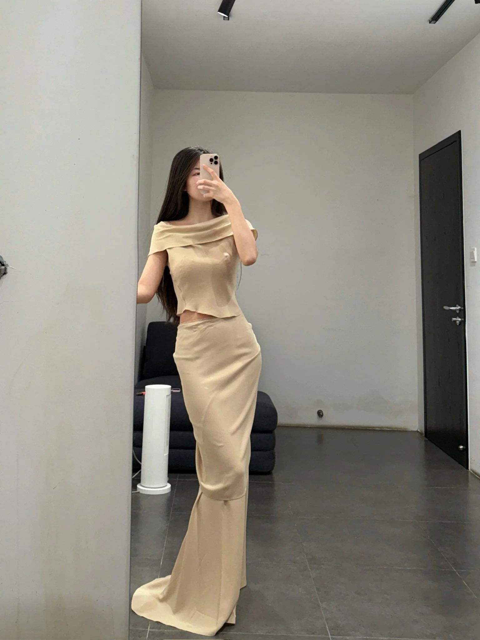 Cortana Spring/Summer 2026 ILIA Top/Isolde Skirt CTN-PS26-A0596-BEIGE Top (PS26-A2287) - Image 13