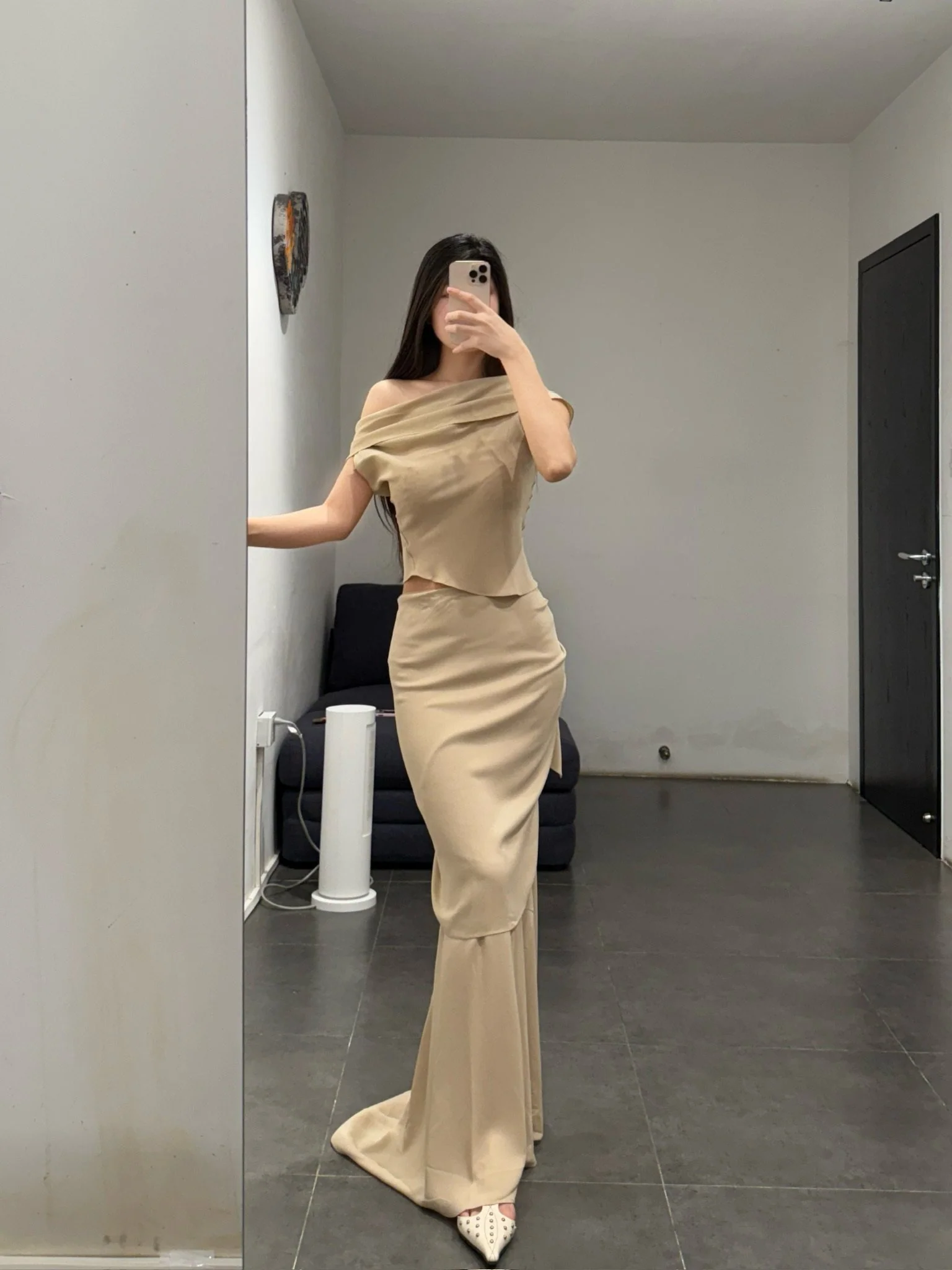 Cortana Spring/Summer 2026 ILIA Top/Isolde Skirt CTN-PS26-A0596-BEIGE Top (PS26-A2287) - Image 14