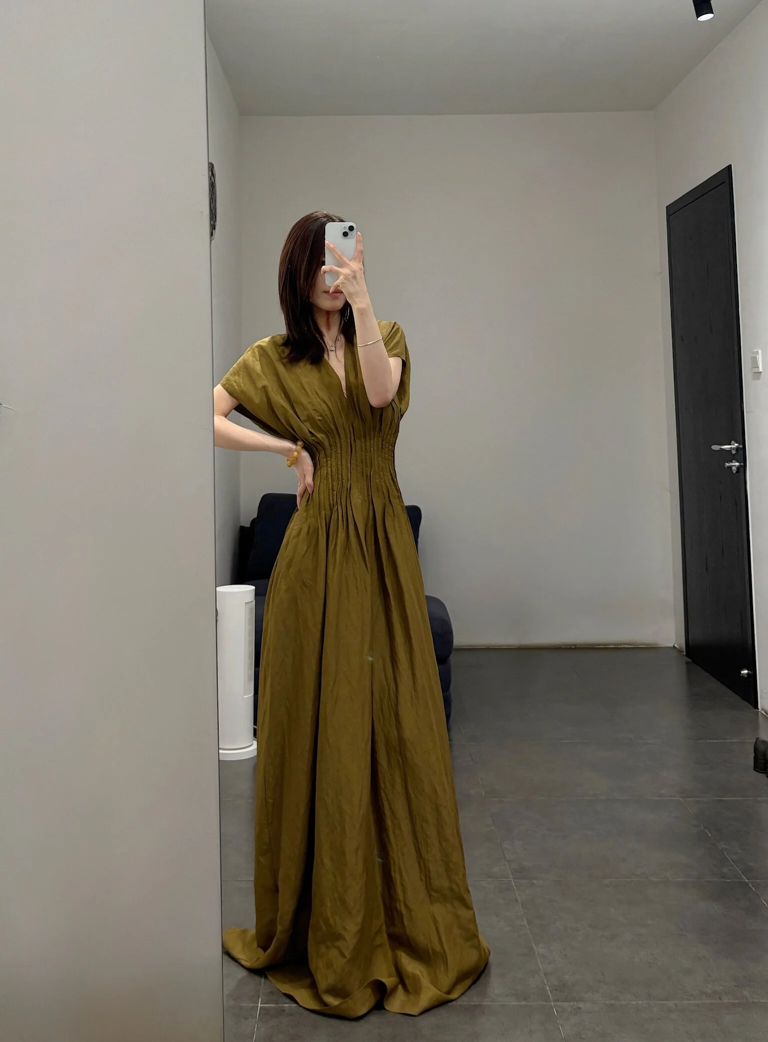 Cortana SS26 Elena Dress CTN-SS26-A3870-Olive Green - Image 17