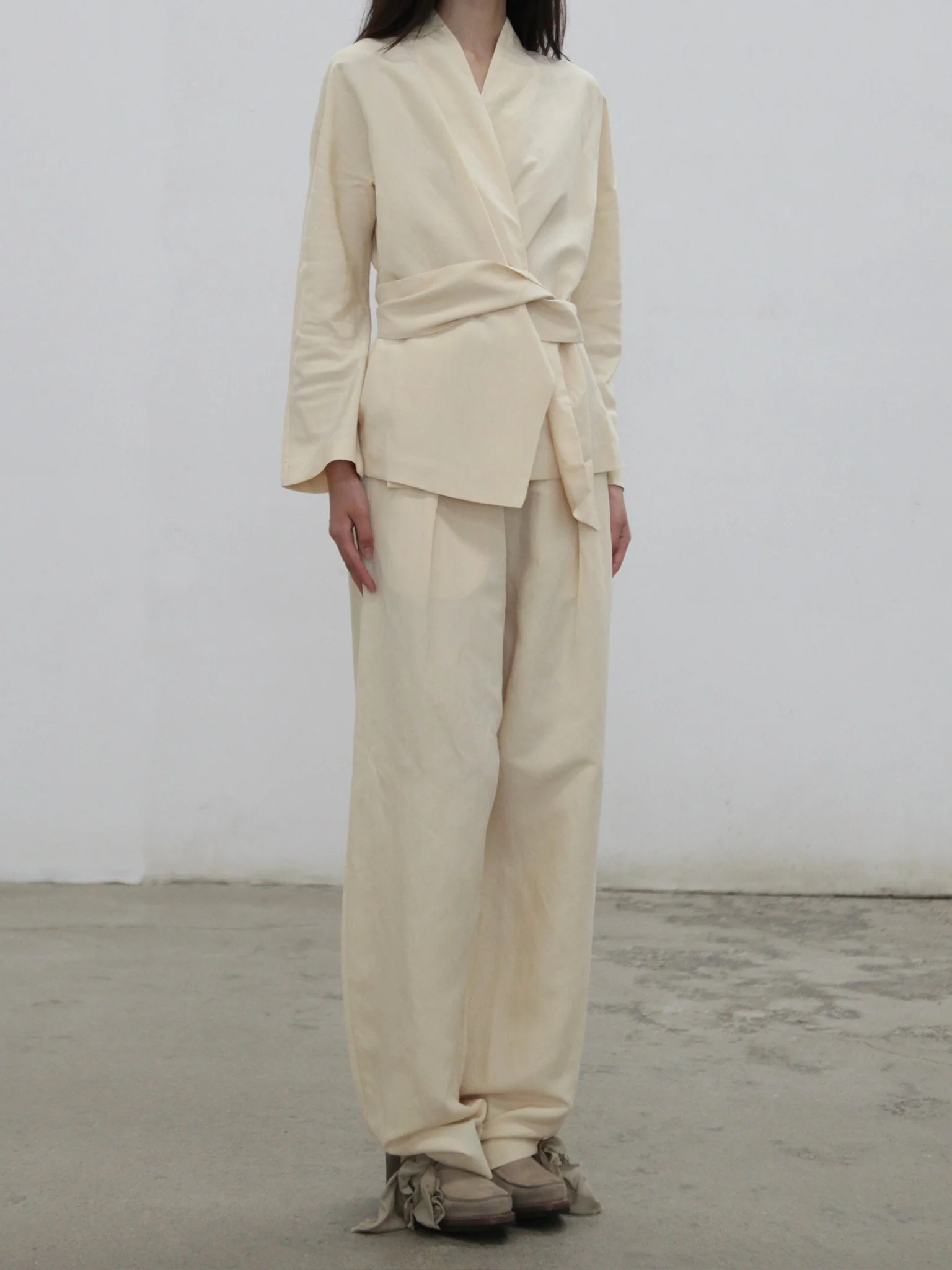 Cortana SS26 MEL Casual Trousers CTN-SS26-A4352-MARÉS - Image 14