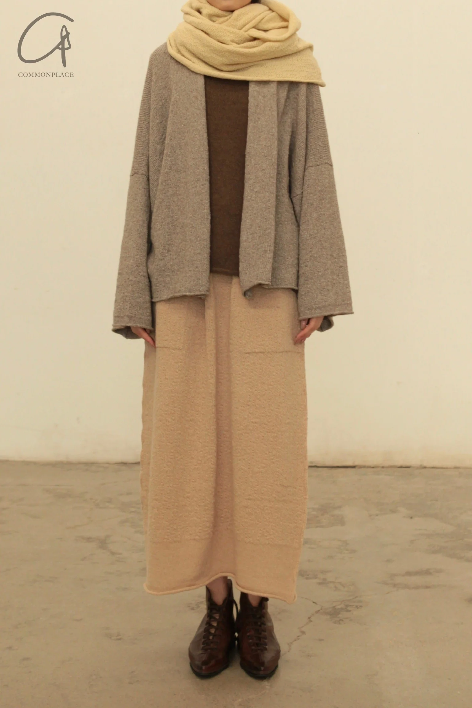 Daniel Andresen 24 autumn and winter camel hair skirt with pockets and belt, handmade in Belgium, DA-ENDRO-ALBINO - Image 10