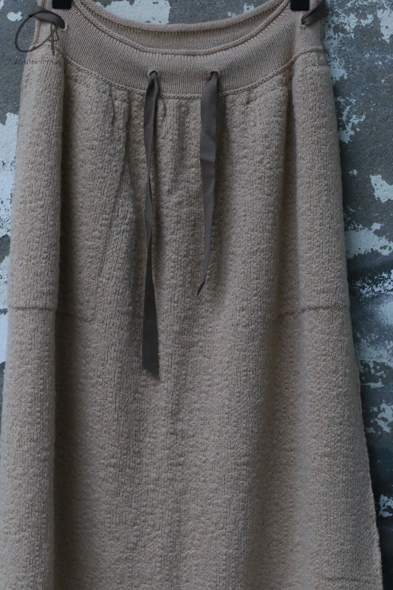 Daniel Andresen 24 autumn and winter camel hair skirt with pockets and belt, handmade in Belgium, DA-ENDRO-ALBINO - Image 2