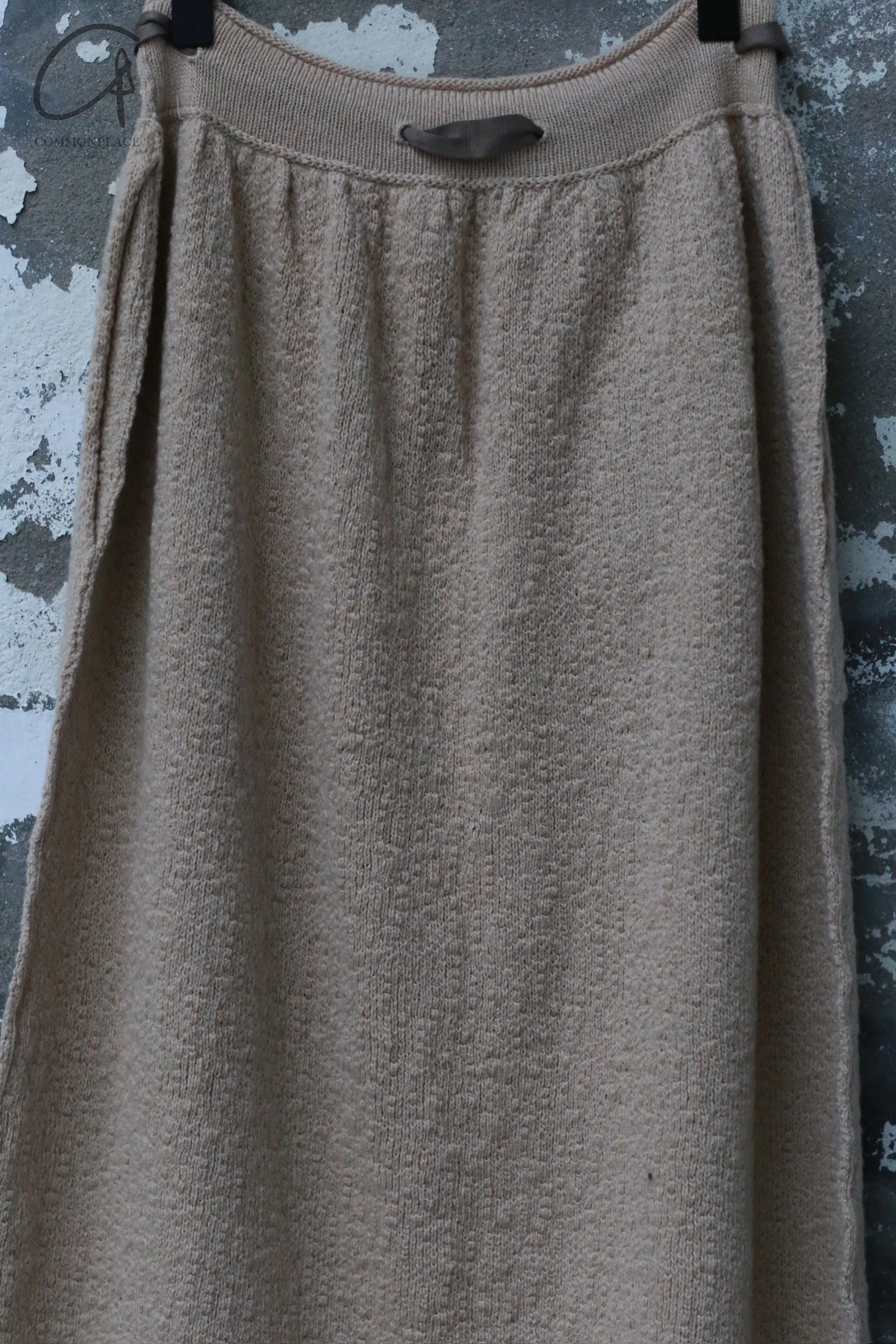 Daniel Andresen 24 autumn and winter camel hair skirt with pockets and belt, handmade in Belgium, DA-ENDRO-ALBINO - Image 3