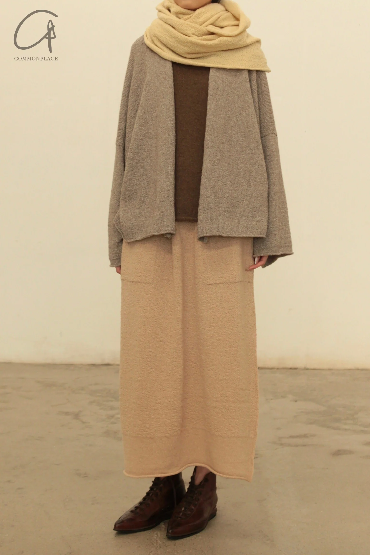 Daniel Andresen 24 autumn and winter camel hair skirt with pockets and belt, handmade in Belgium, DA-ENDRO-ALBINO - Image 9