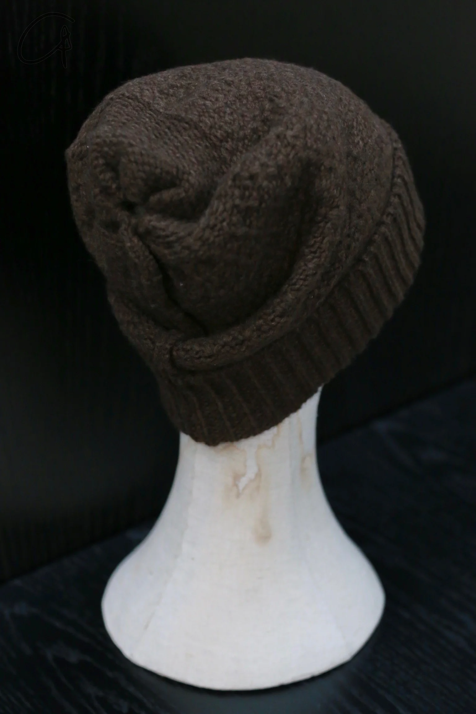 Daniel Andresen 24 autumn and winter hat collection III Belgian knitted handmade DA-OLIVE-CHOCOLATE-F OLIVE chocolate ARTEMESIA - Image 3