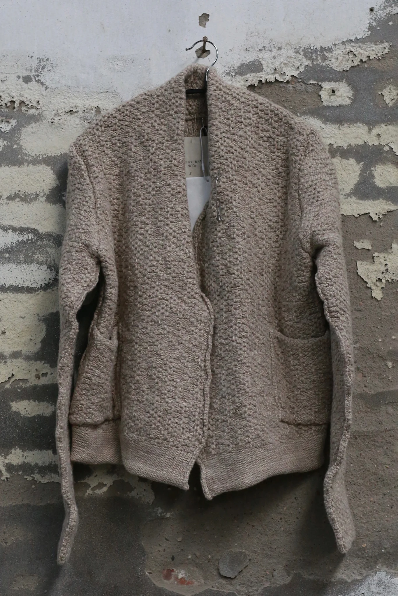 Daniel Andresen Fall/Winter 2025 Early Shear Wool Short Knit Jacket, Belgium DA-ficus-ecru - Image 3