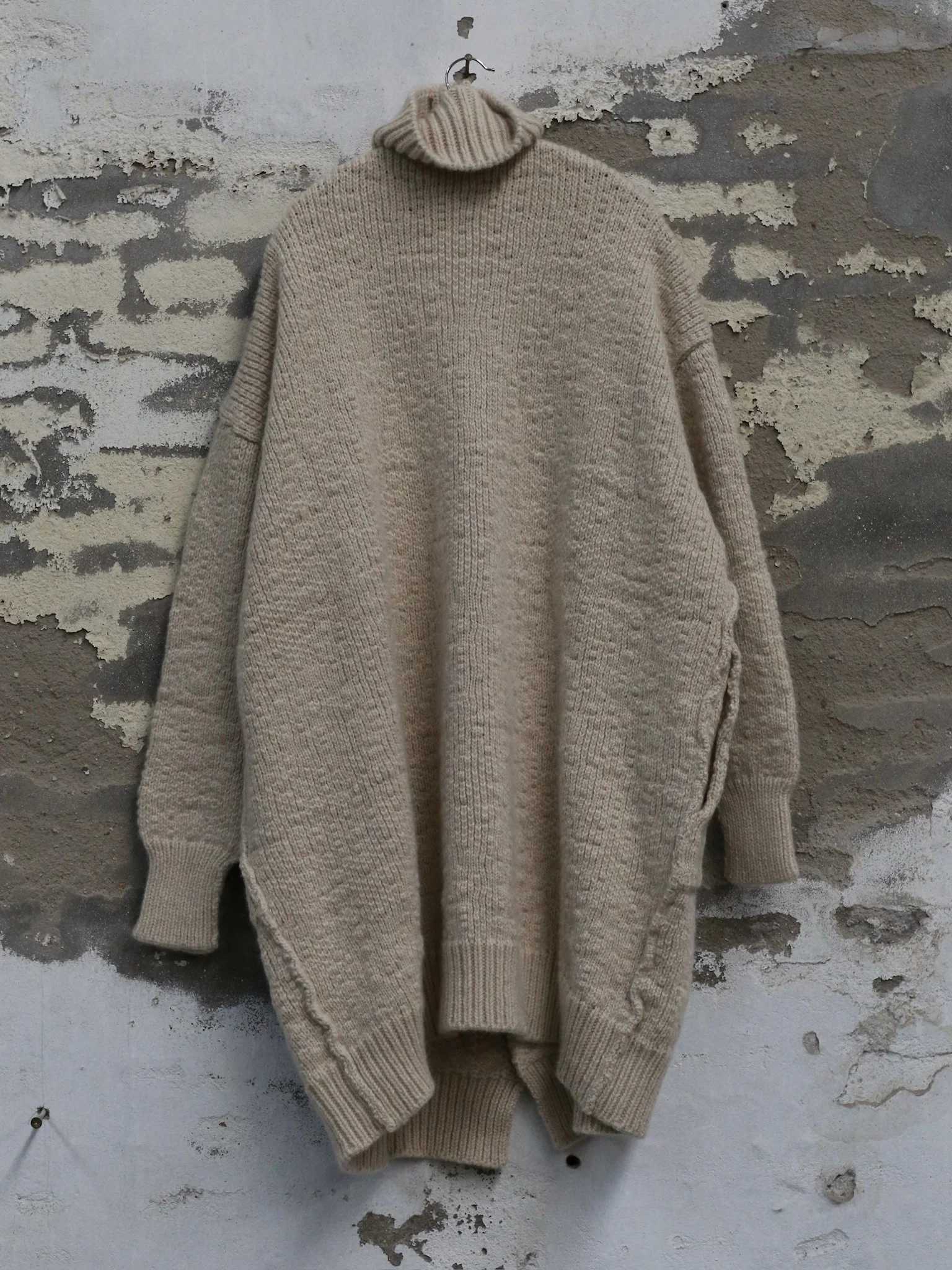 Daniel Andresen Fall/Winter 2025 Extra Thick Button-Up Knit Cardigan, Yak Wool, Belgium DA-ramps-ecru - Image 4