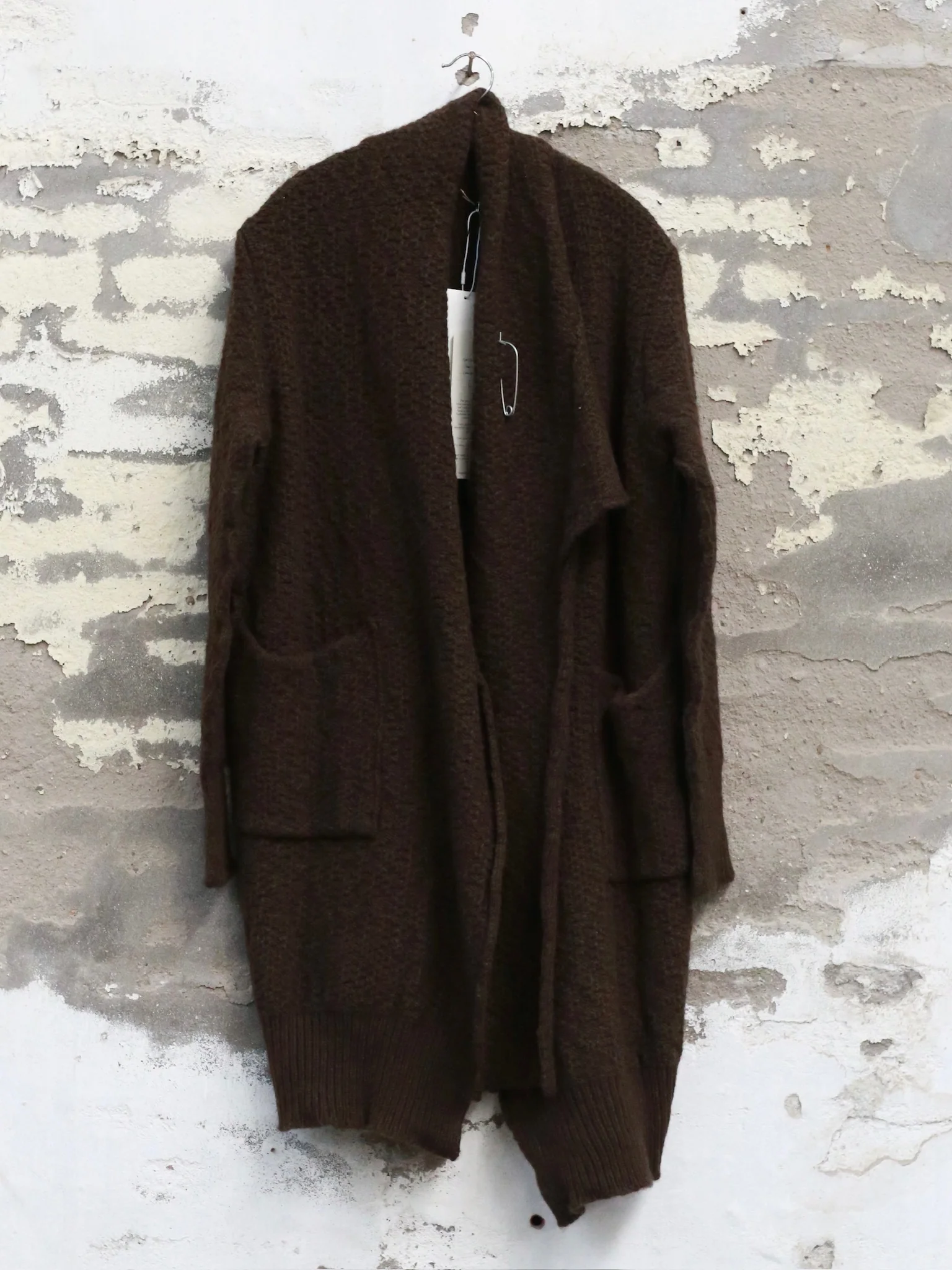 Daniel Andresen Fall/Winter 2025 Thick Scarf Shawl Cardigan, Yak Wool, Comfortable and Warm (DA-satsuma-chocolate) - Image 3