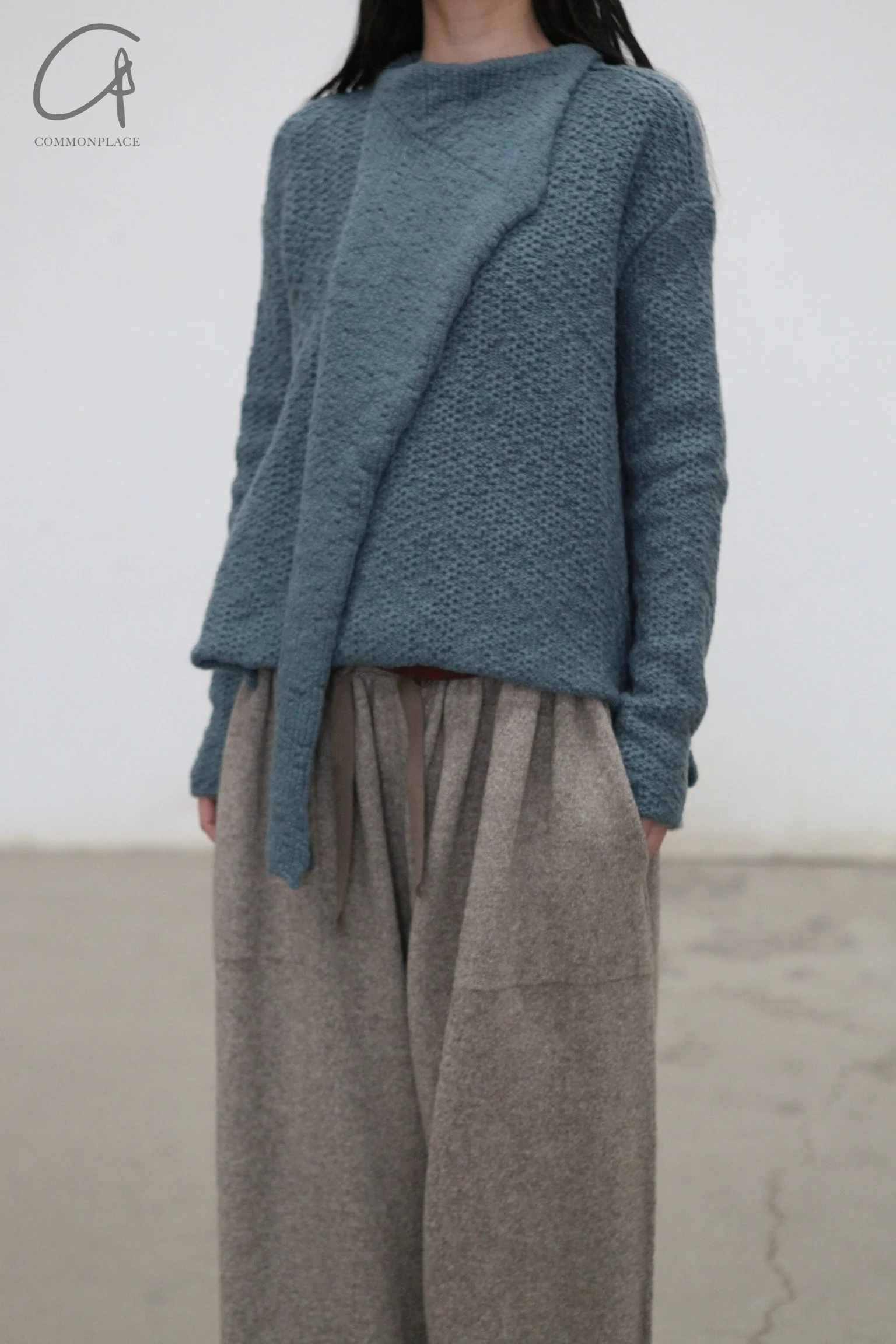 Daniel Andresen thick wrap pullover AMISK dark teal PDA12 - Image 2
