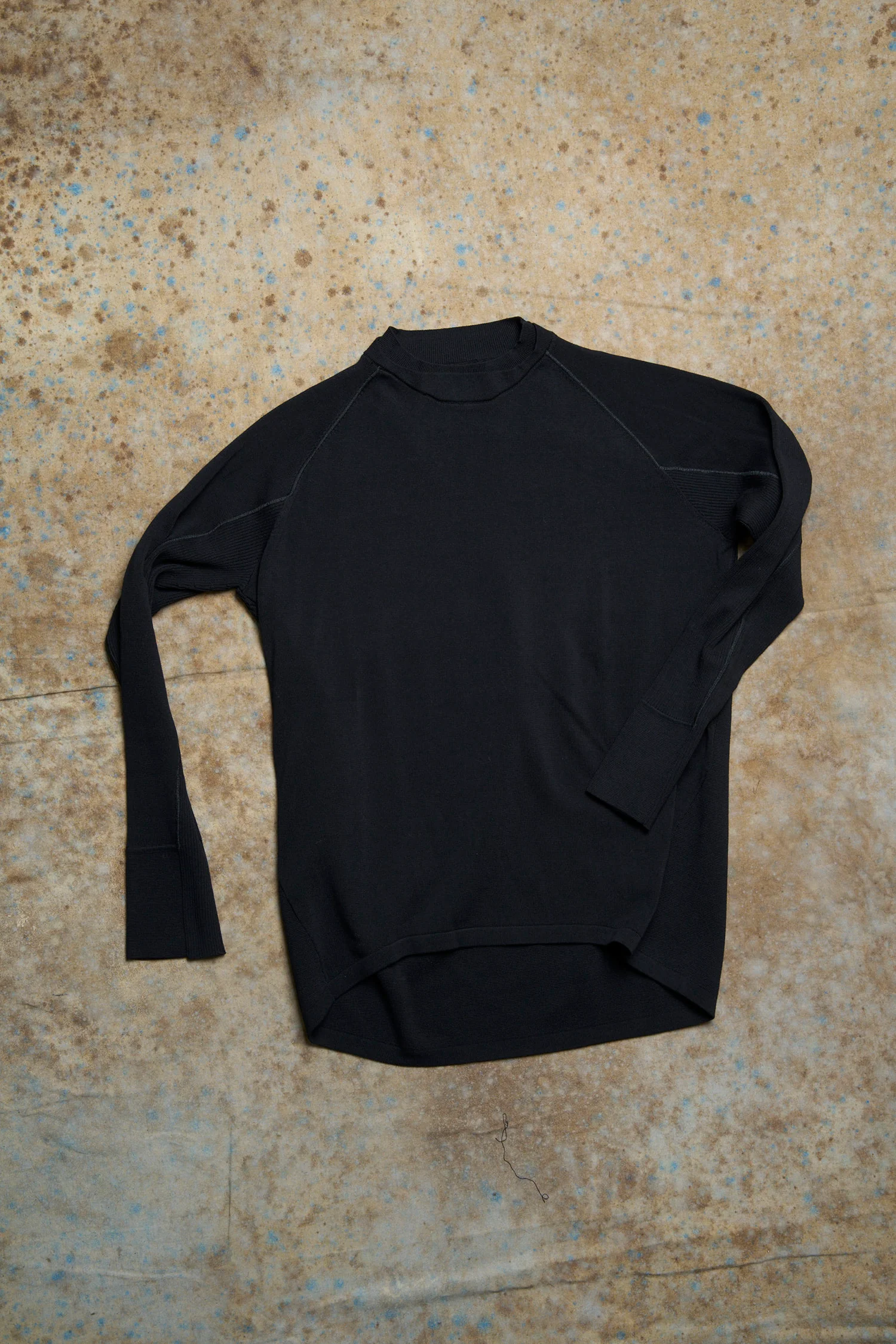 DEVOA Fall/Winter 2025 Crew Neck Pullover Sweater DVA-KTS-INAL-BLACK - Image 8