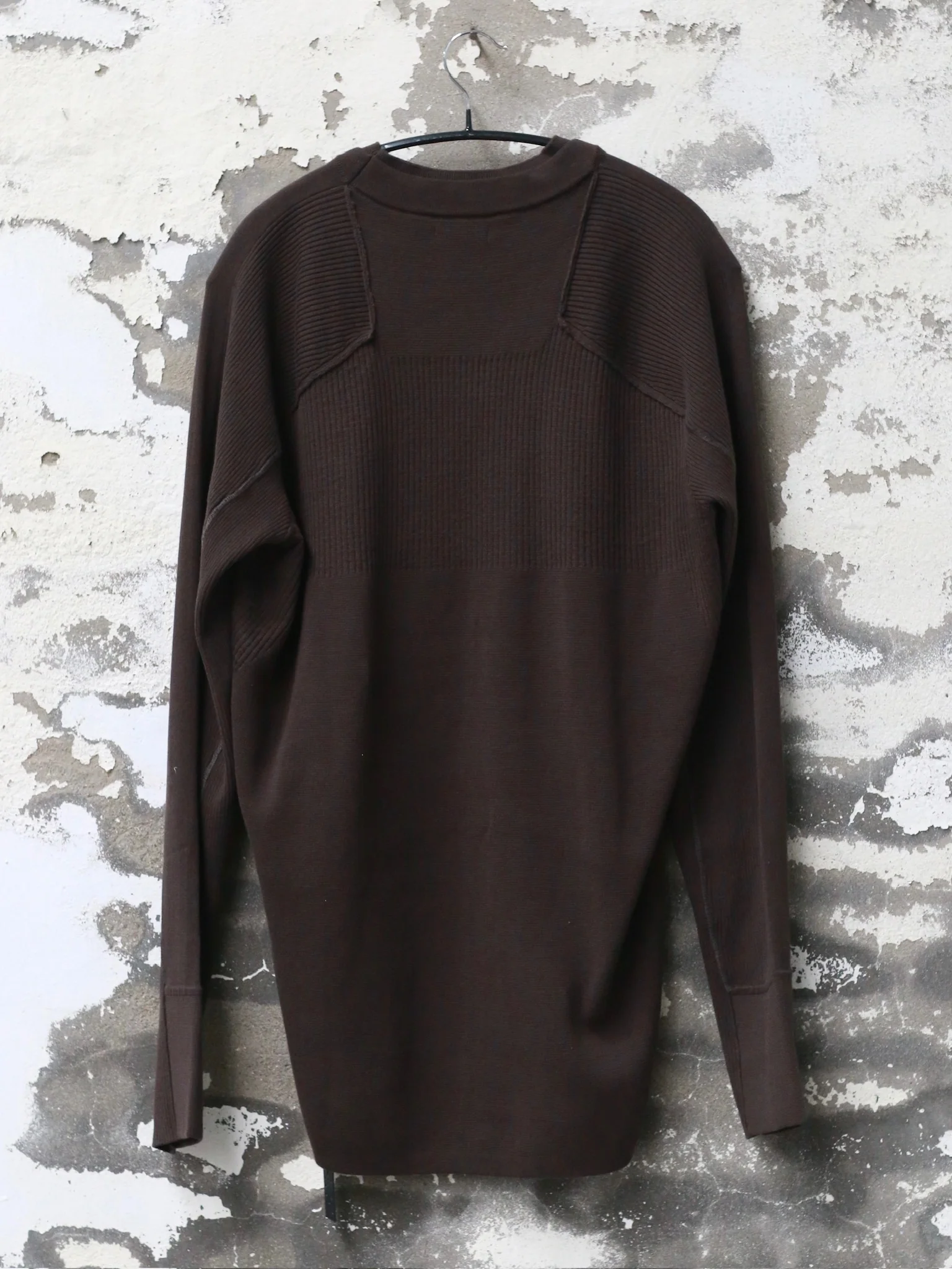 DEVOA Fall/Winter 2025: Crew Neck Pullover Sweater (DVA-KTS-INAL-GRAY) - Image 7