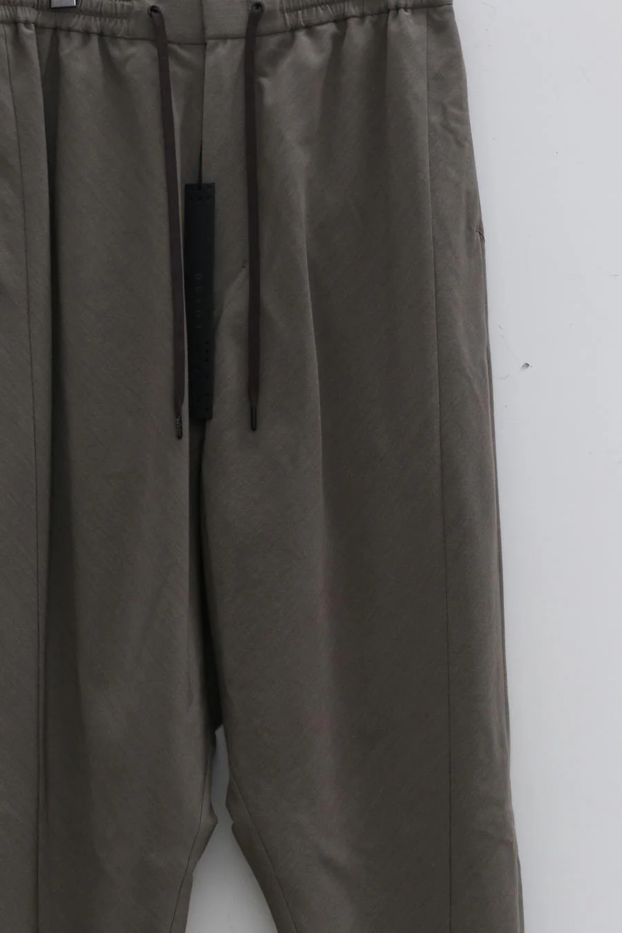 DEVOA Mid Gray Carrot PTN-IRKL - Image 2